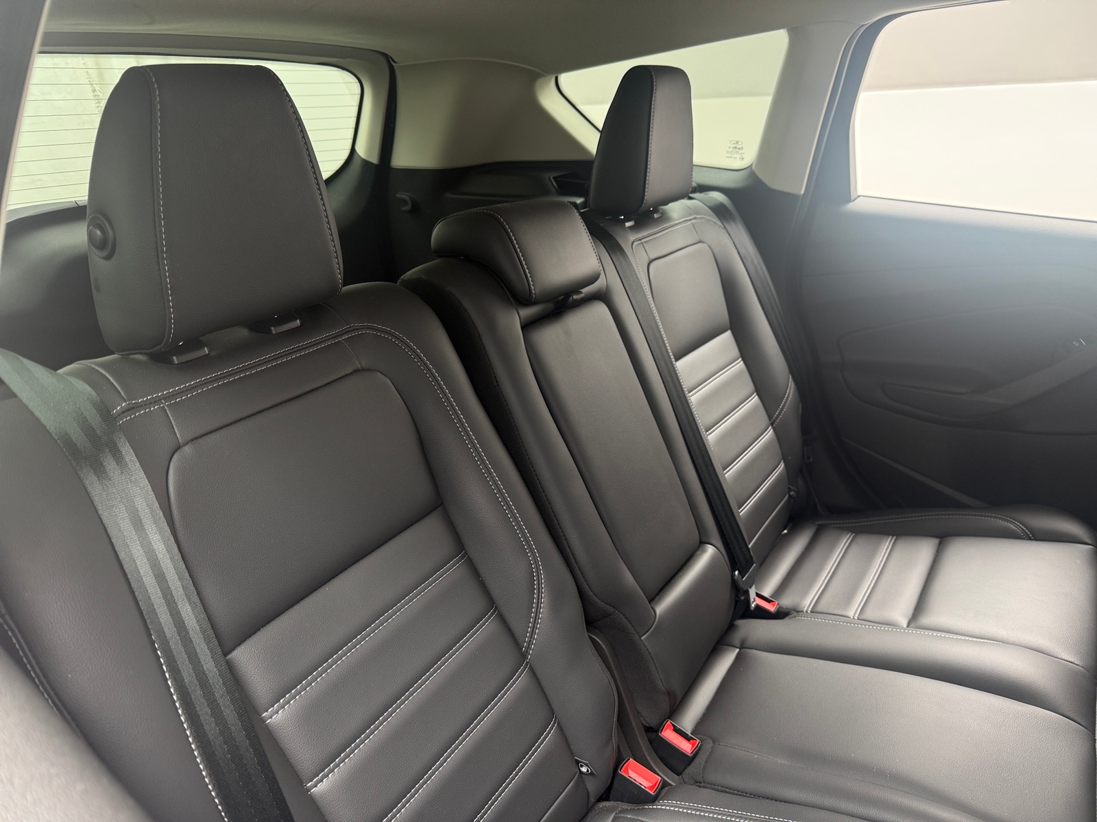 Thumbnail: 2019 Ford Escape - 5