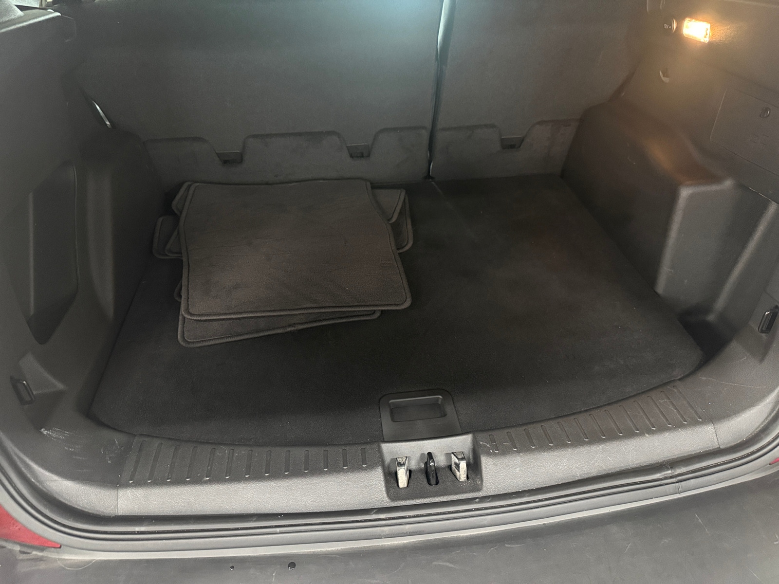Thumbnail: 2019 Ford Escape - 6