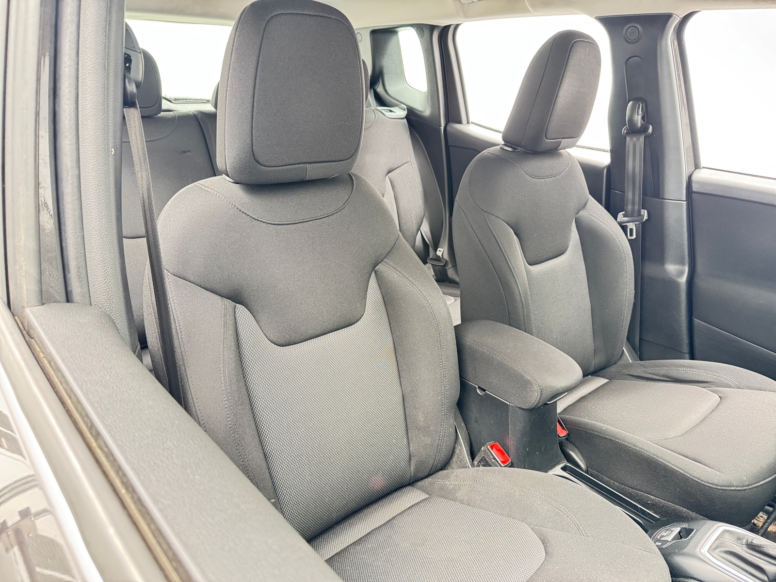 Thumbnail: 2018 Jeep Renegade - 2