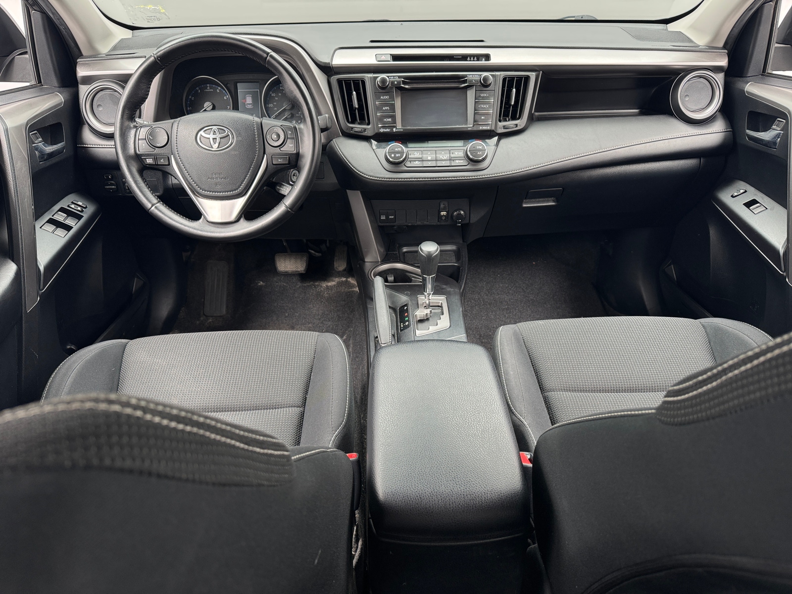Thumbnail: 2017 Toyota RAV4 - 3