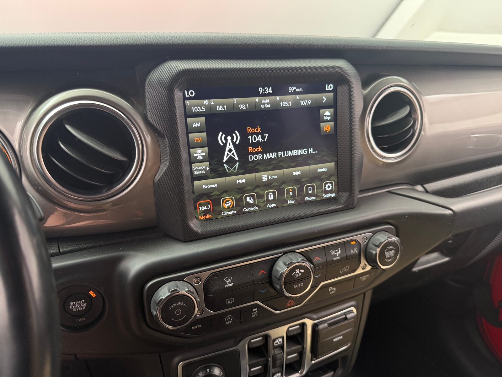 Thumbnail: 2020 Jeep Wrangler - 4