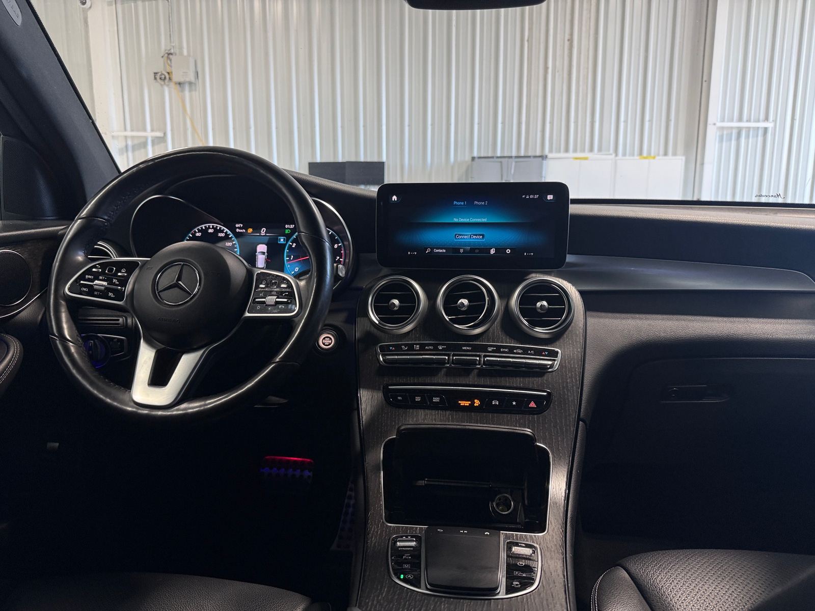 Thumbnail: 2022 Mercedes-Benz GLC - 2