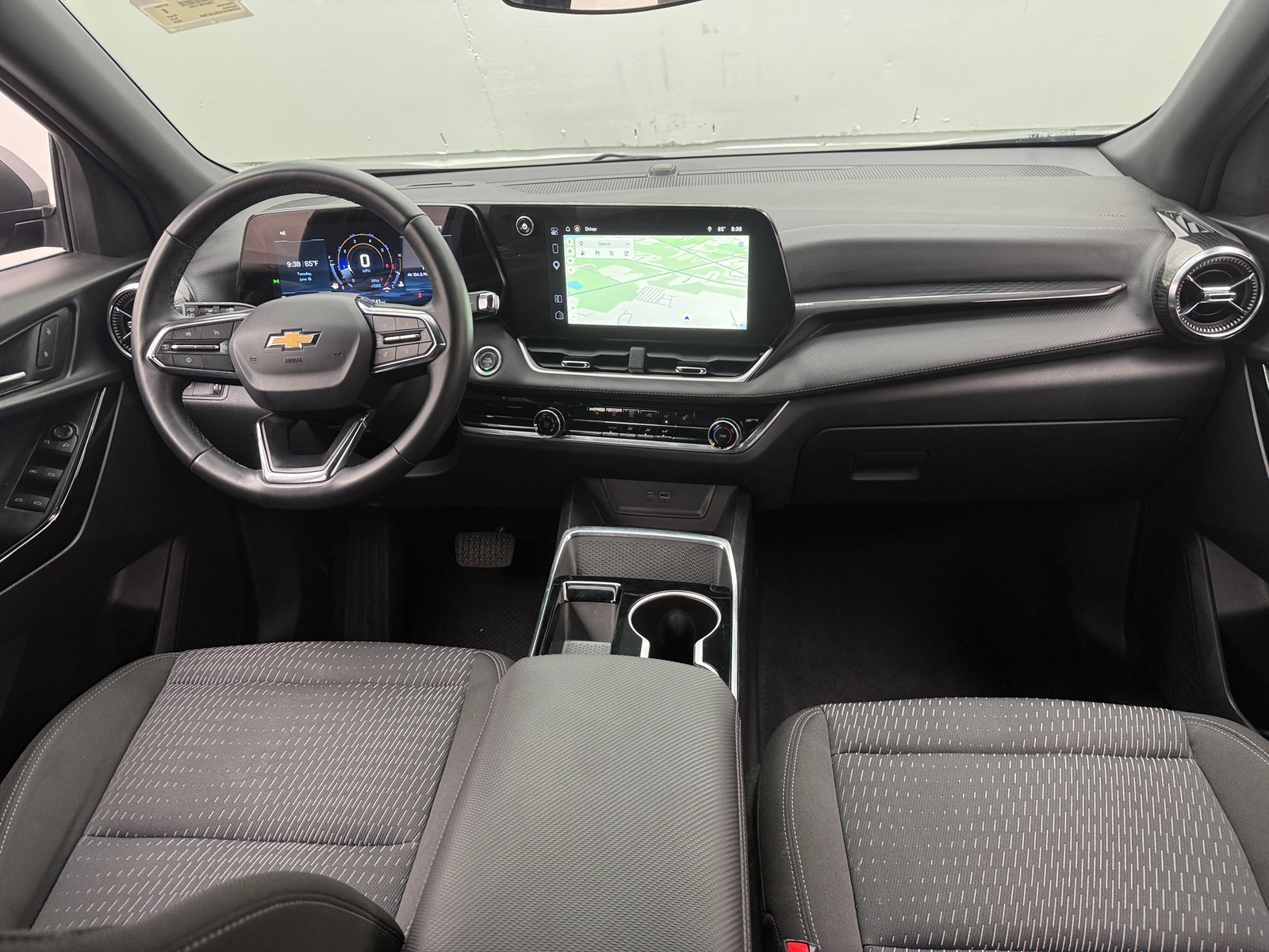 Thumbnail: 2025 Chevrolet Equinox - 3