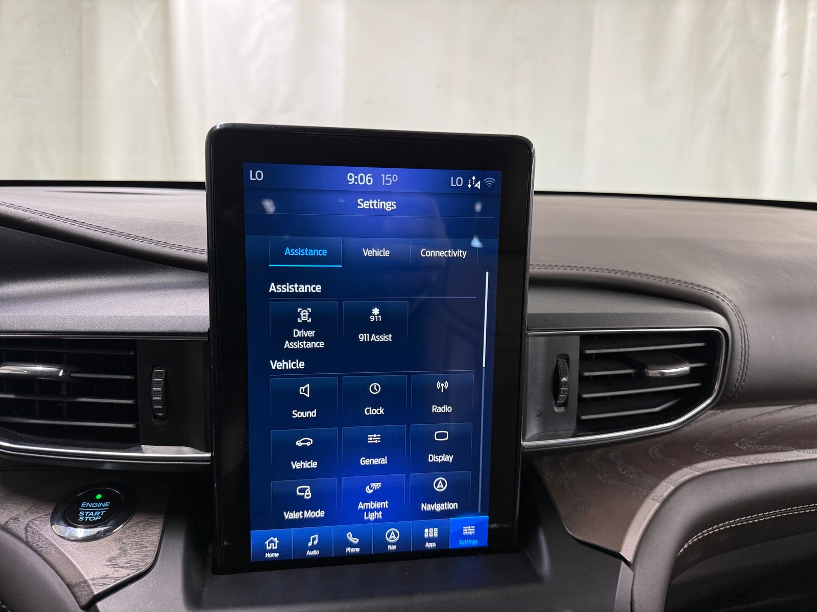 Thumbnail: 2020 Ford Explorer - 3