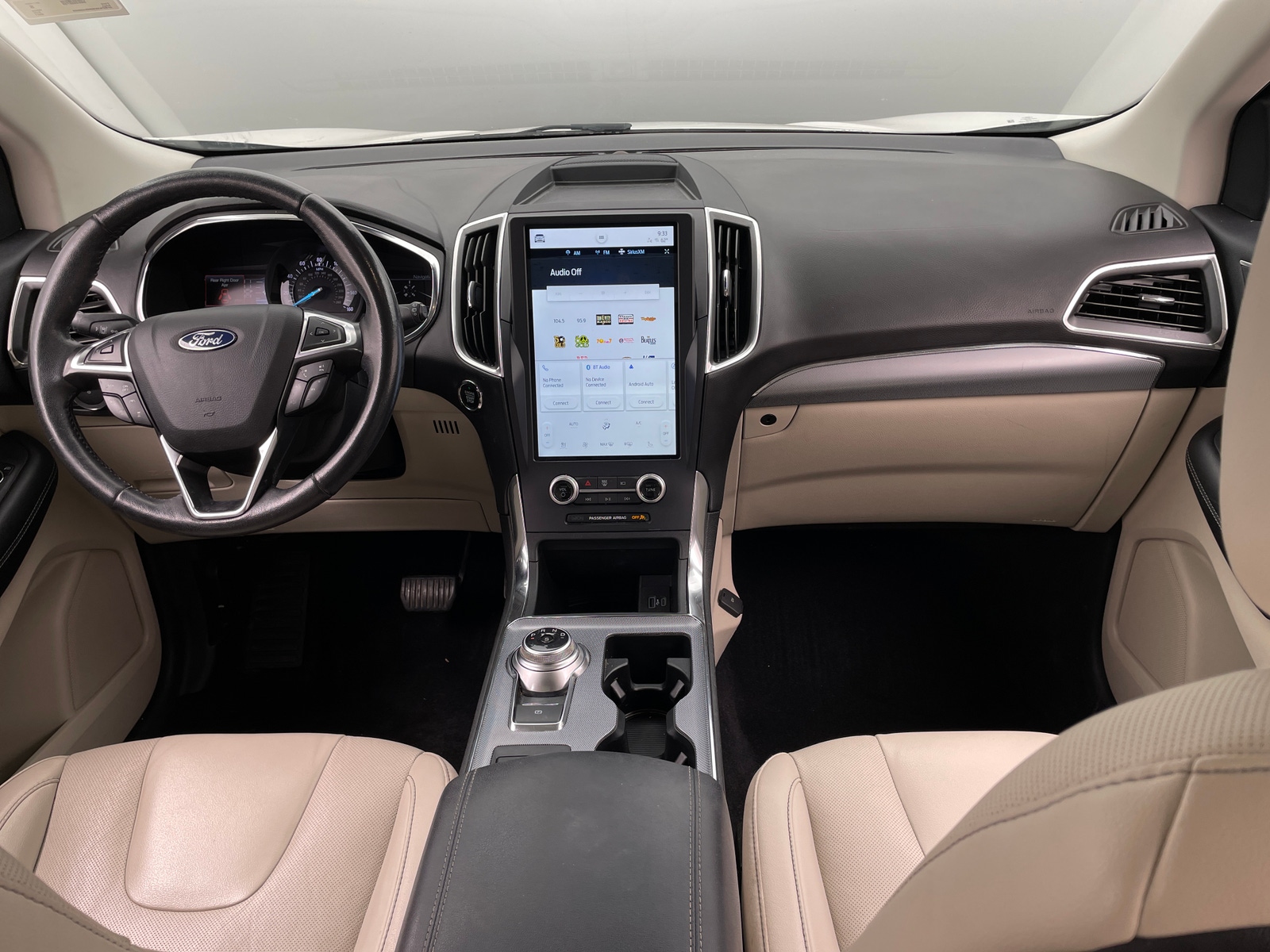 Thumbnail: 2021 Ford Edge - 2