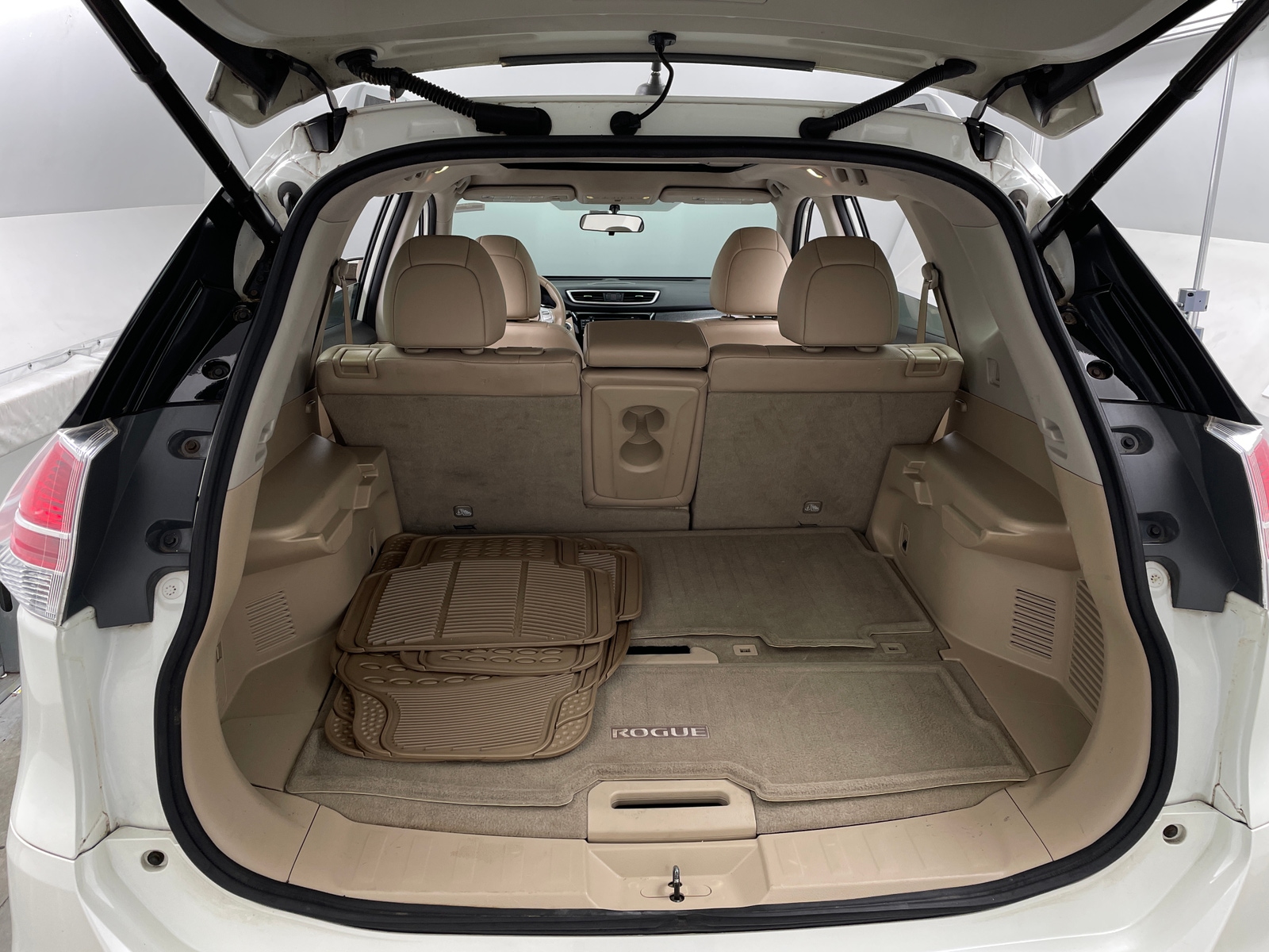 Thumbnail: 2015 Nissan Rogue - 6