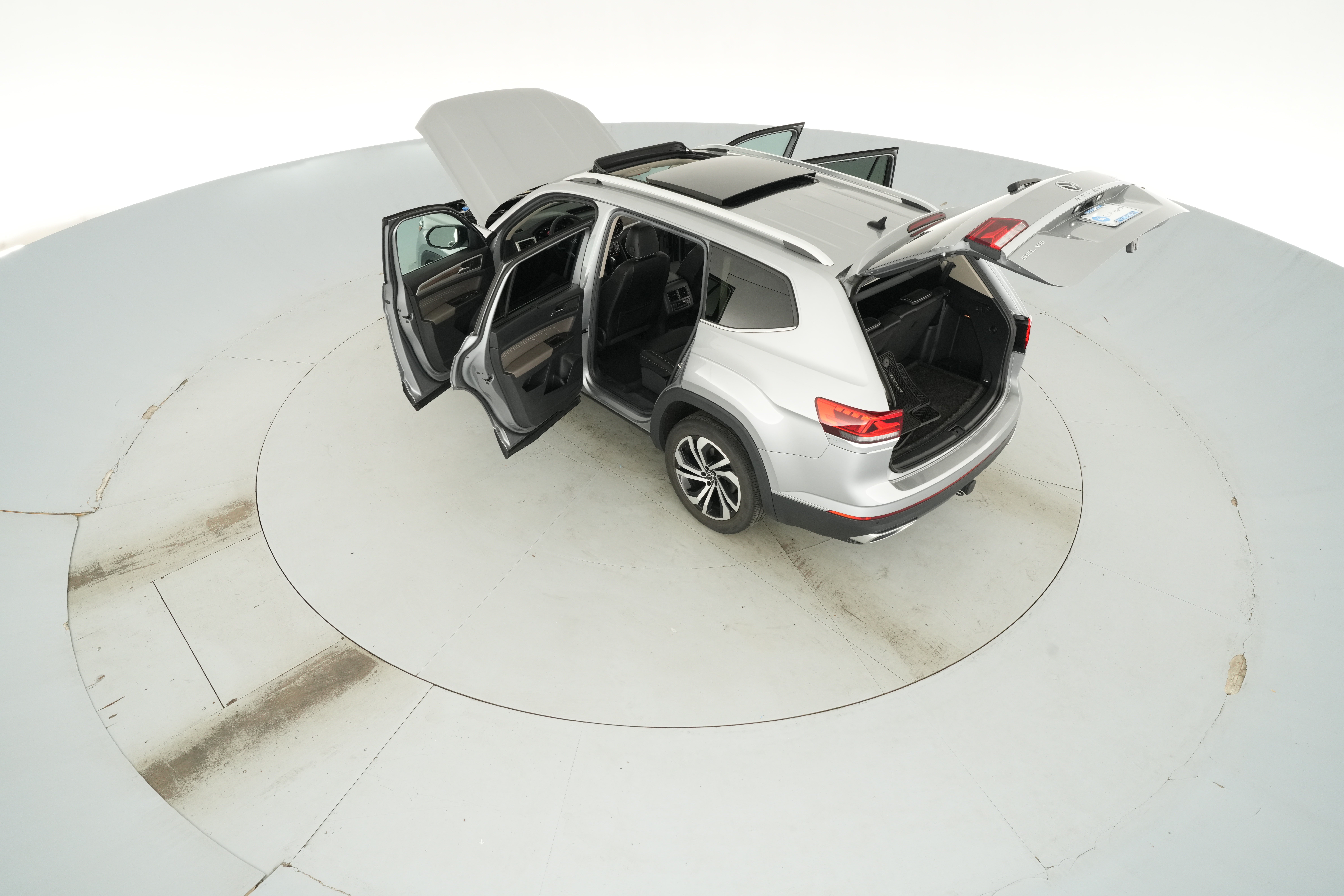 2023 Volkswagen Atlas SEL - Photo 48