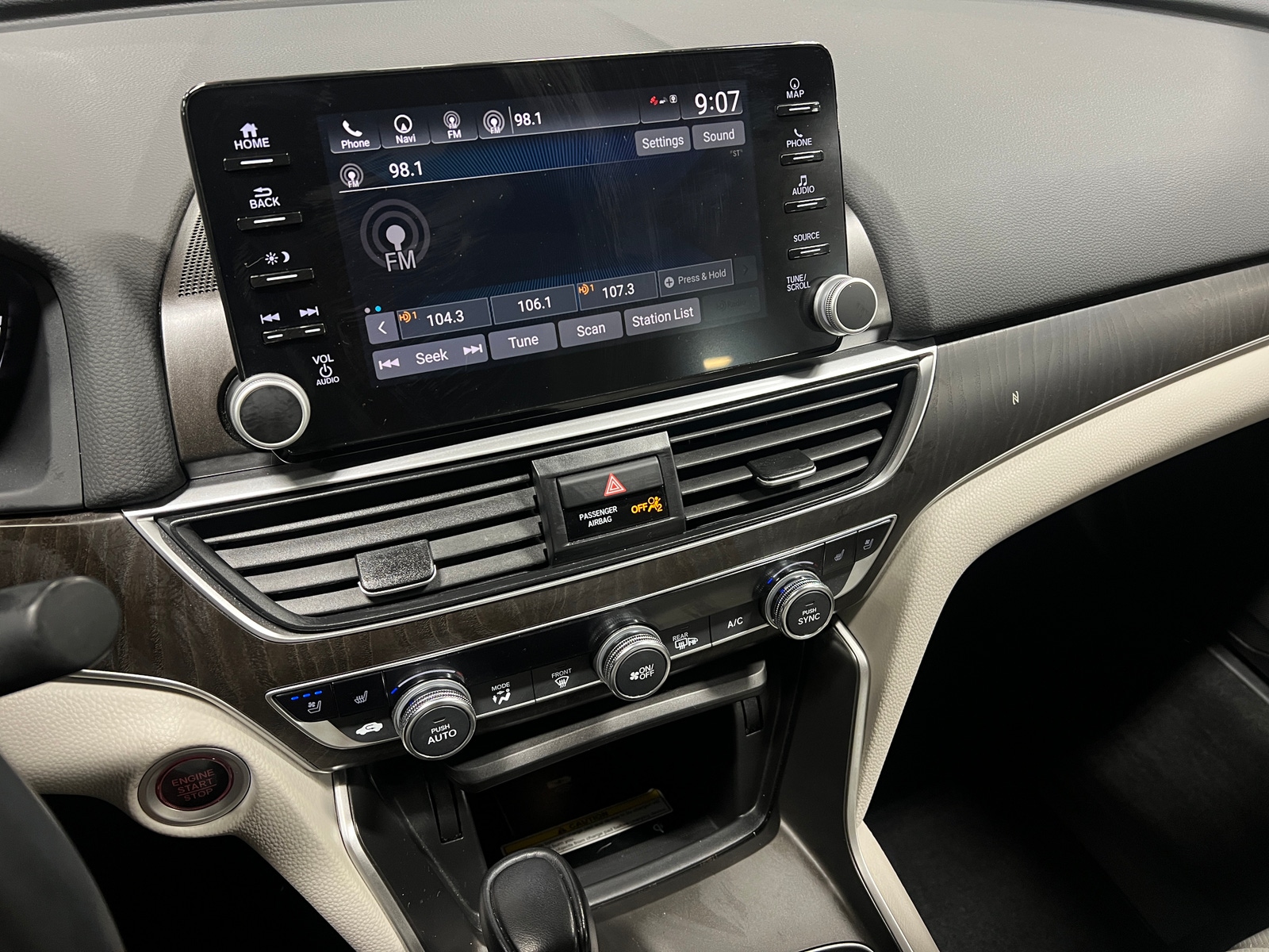Thumbnail: 2018 Honda Accord - 3