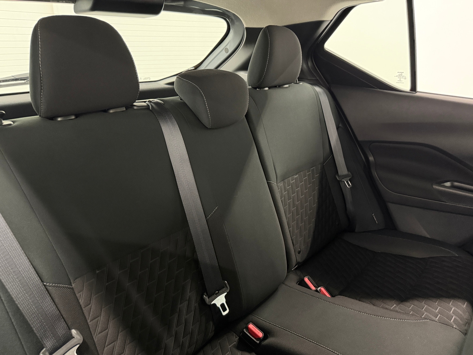 Thumbnail: 2021 Nissan Kicks - 6