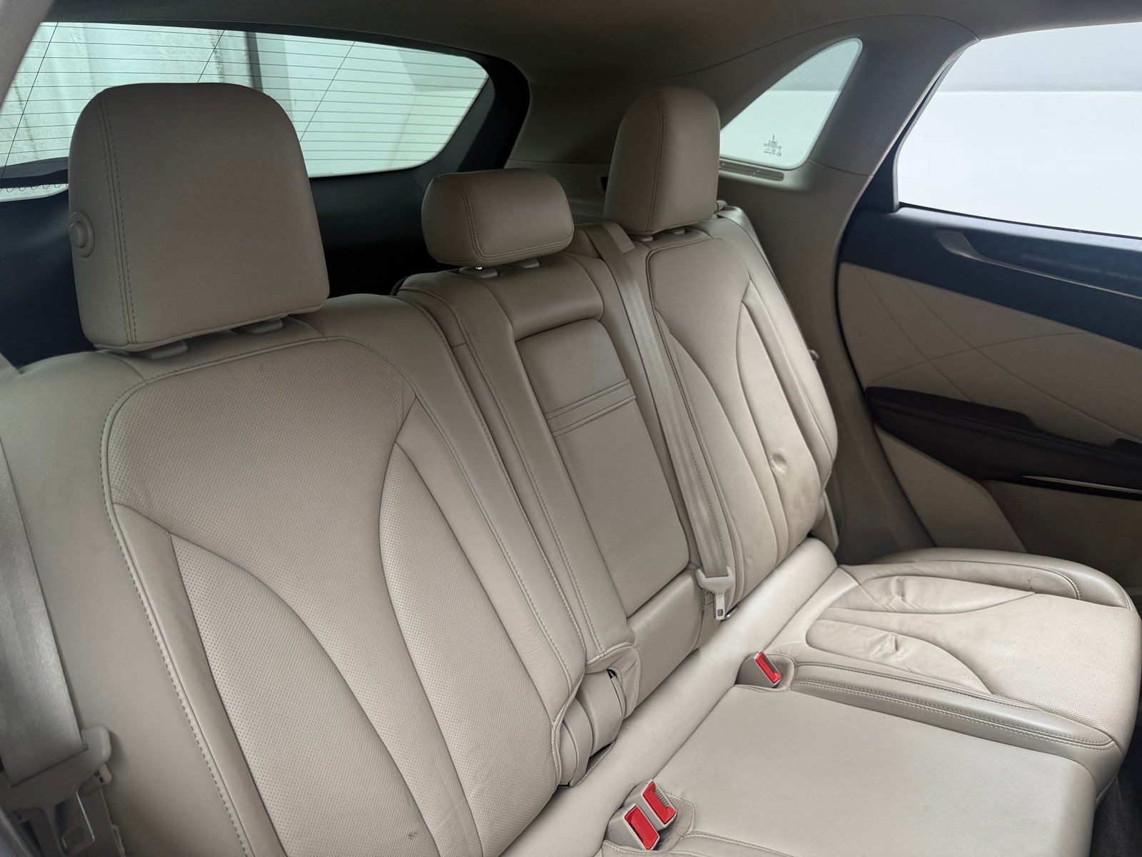 Thumbnail: 2017 Lincoln MKC - 5