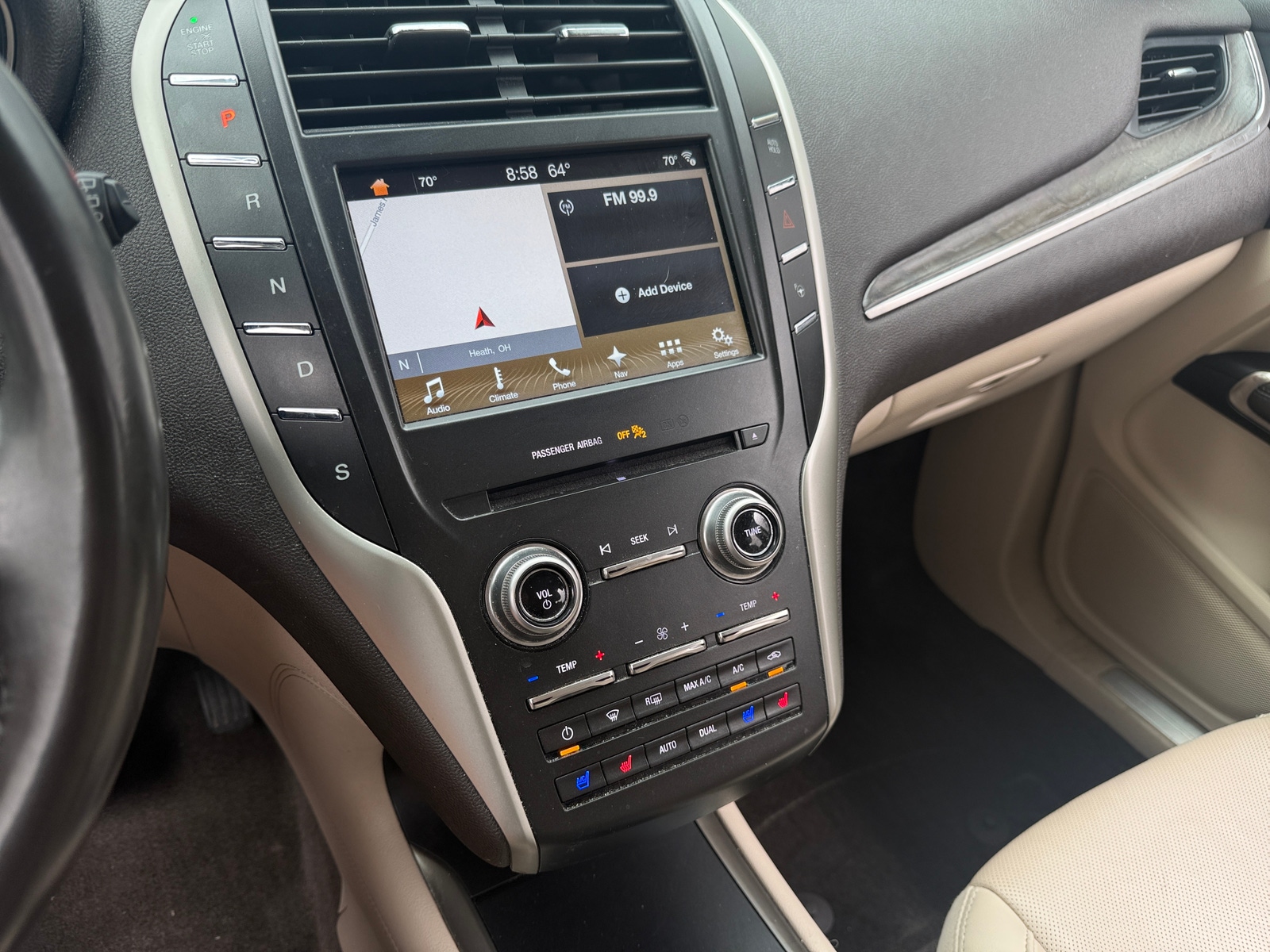 Thumbnail: 2017 Lincoln MKC - 3