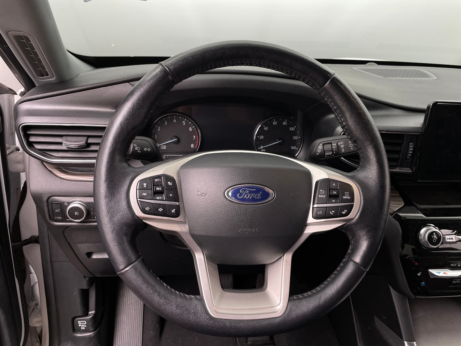 Thumbnail: 2023 Ford Explorer - 4