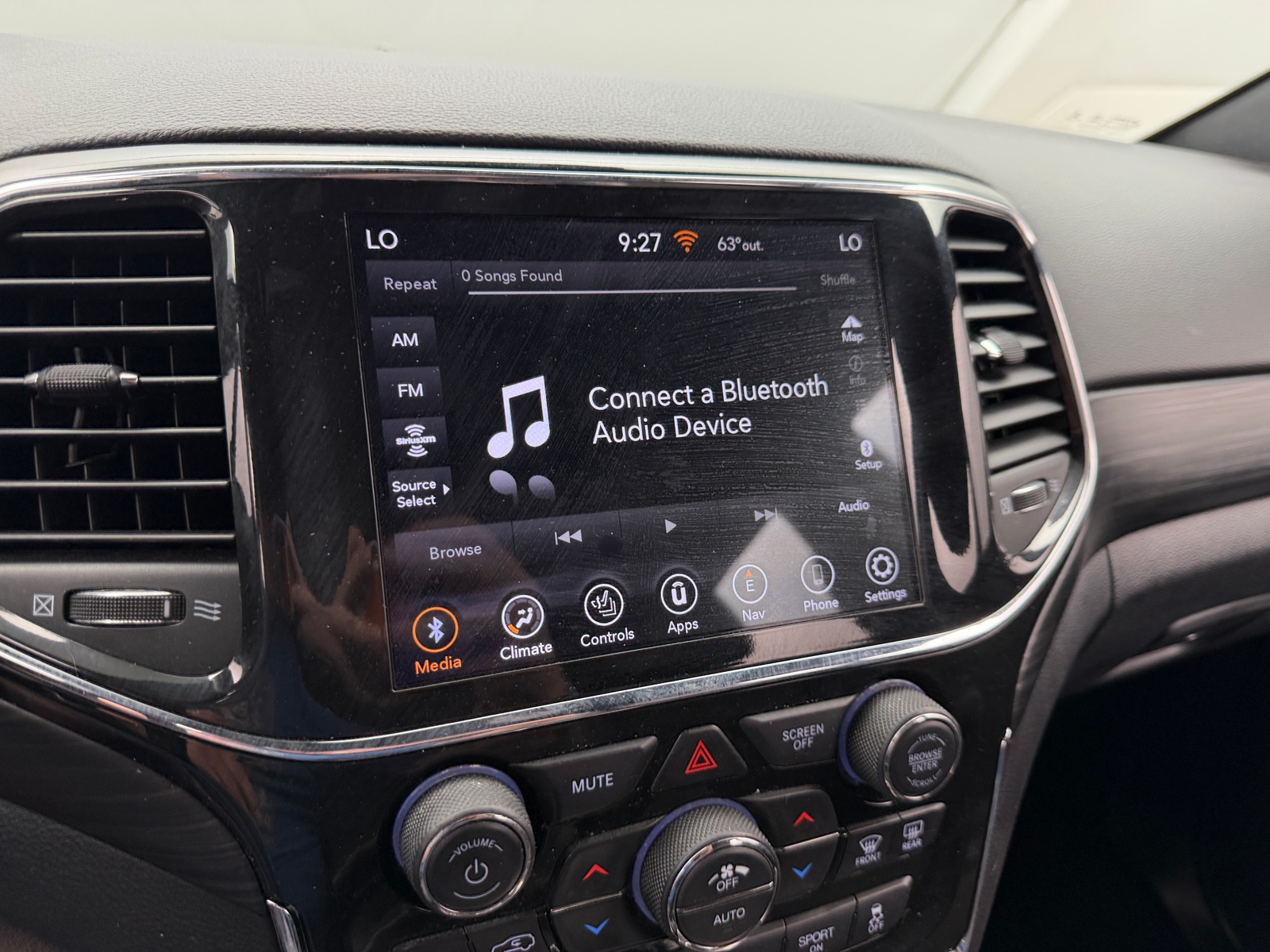 Thumbnail: 2021 Jeep Grand Cherokee - 4