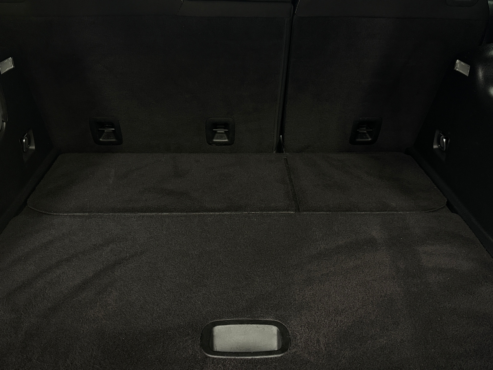 Thumbnail: 2018 Jeep Cherokee - 7