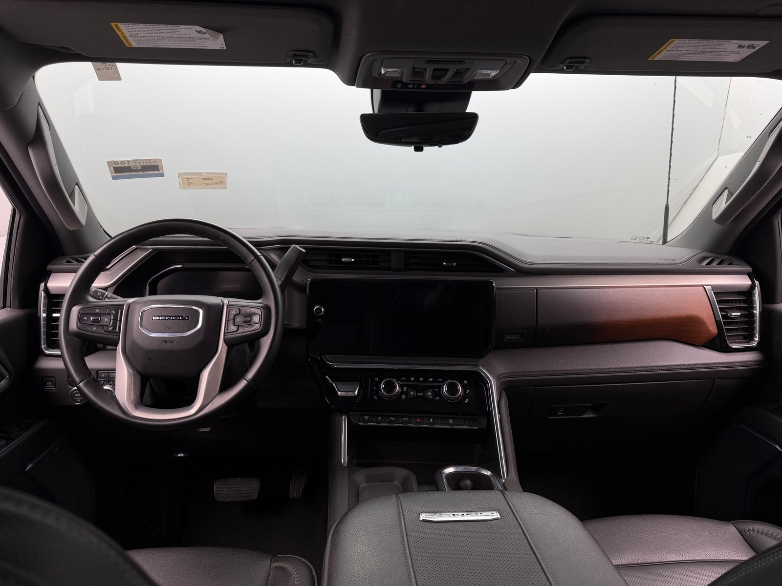 Thumbnail: 2025 GMC Sierra 2500 - 2