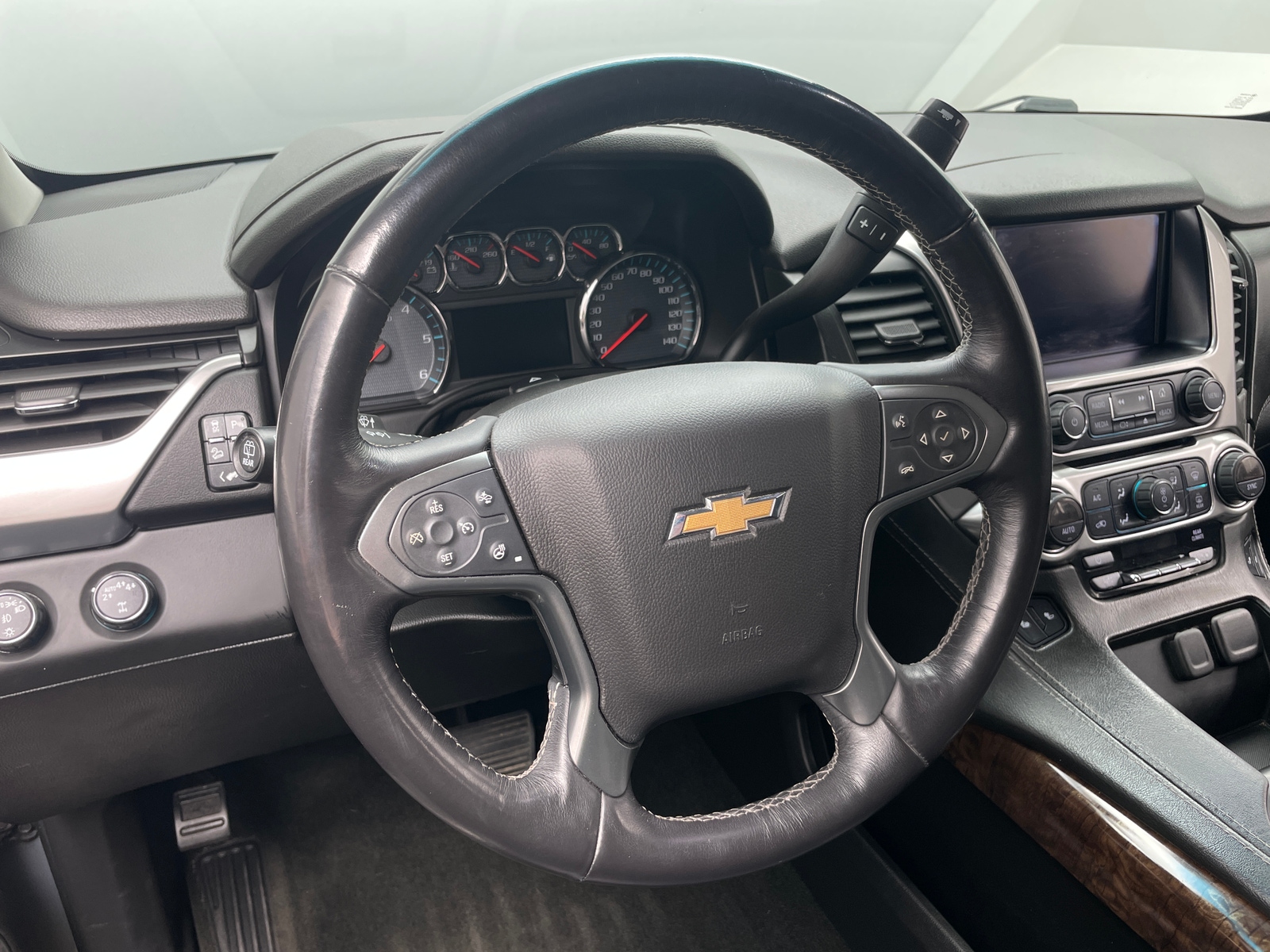 Thumbnail: 2018 Chevrolet Tahoe - 4
