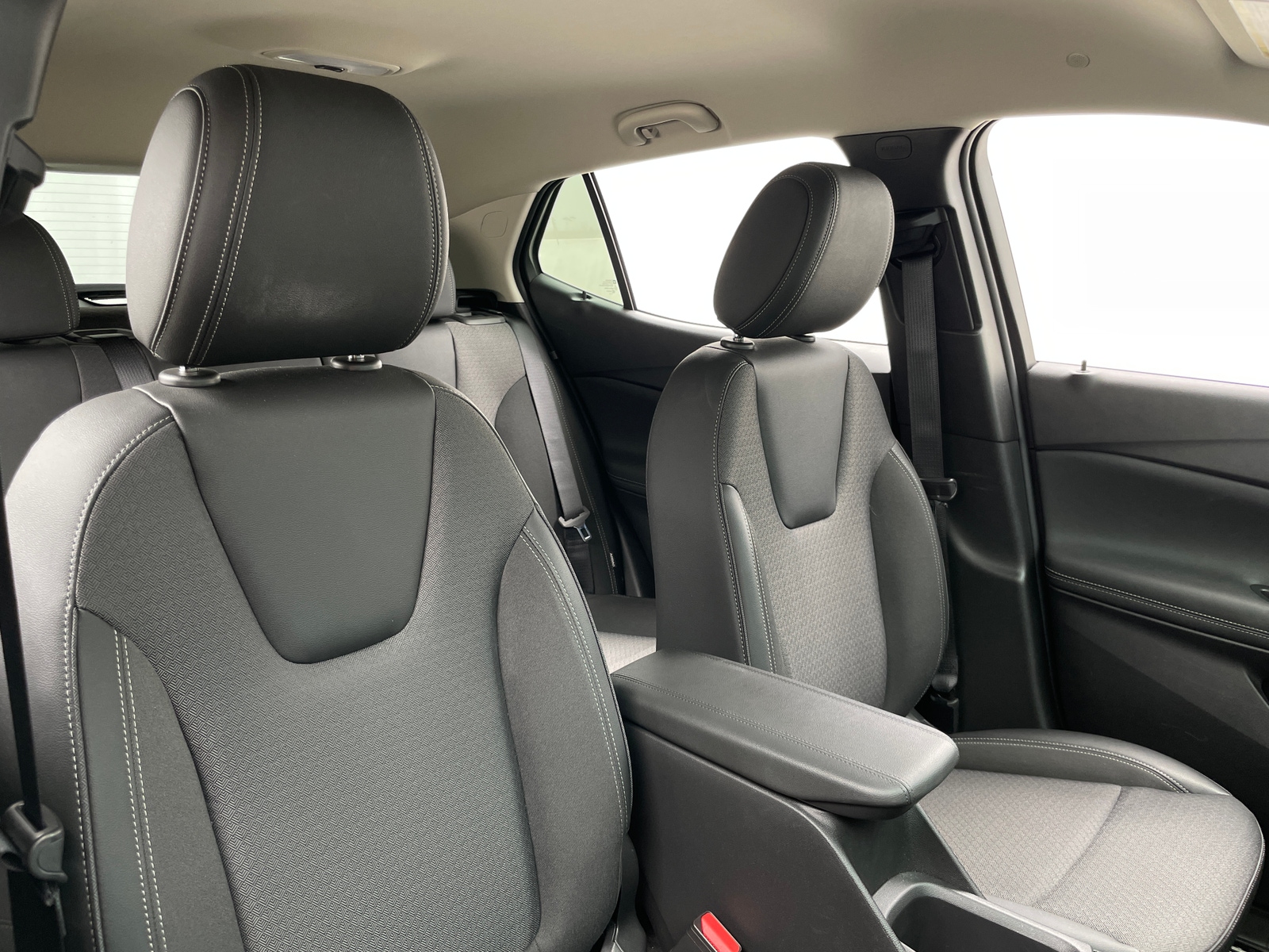Thumbnail: 2023 Buick Encore GX - 2