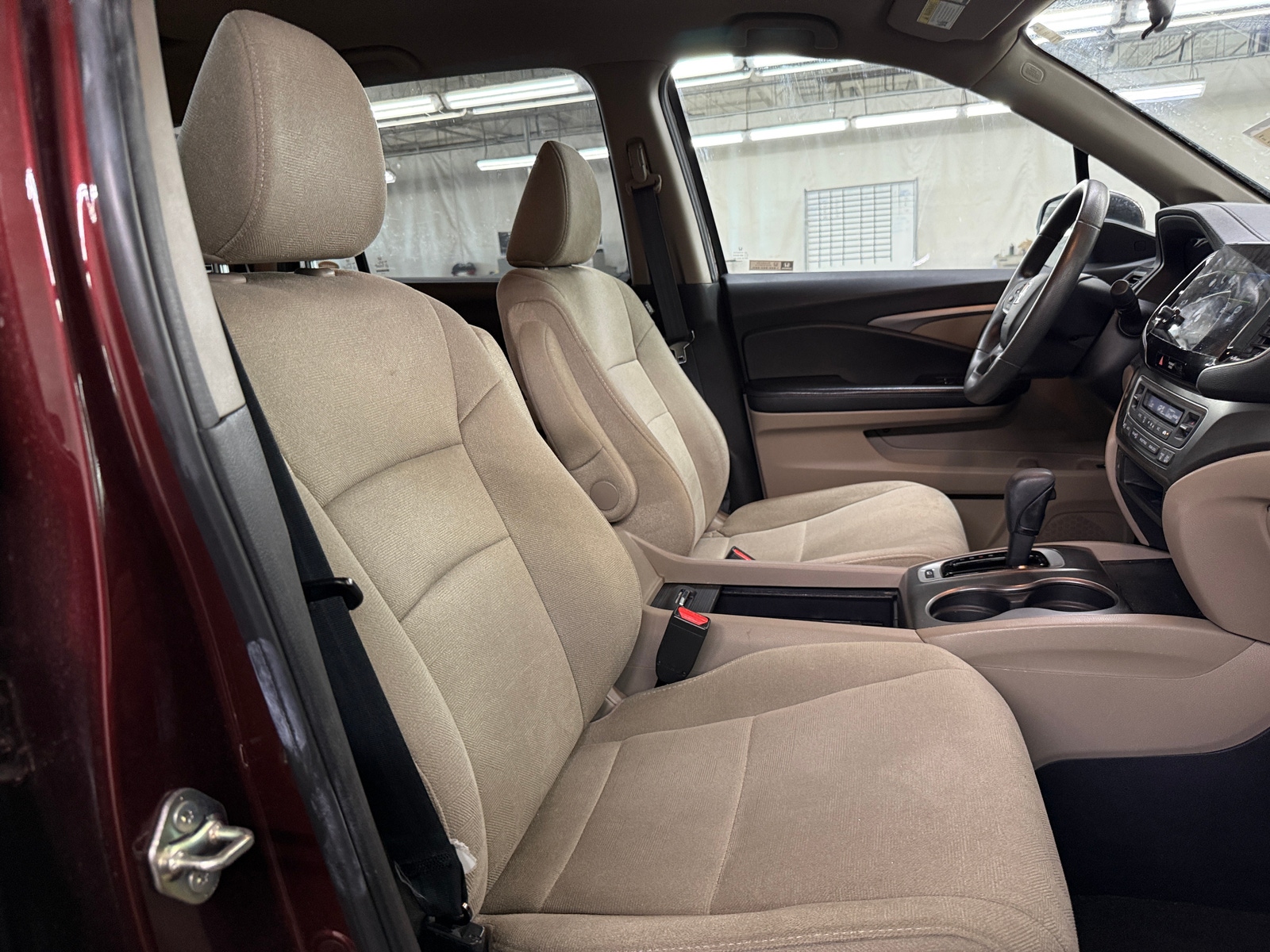 Thumbnail: 2019 Honda Pilot - 2