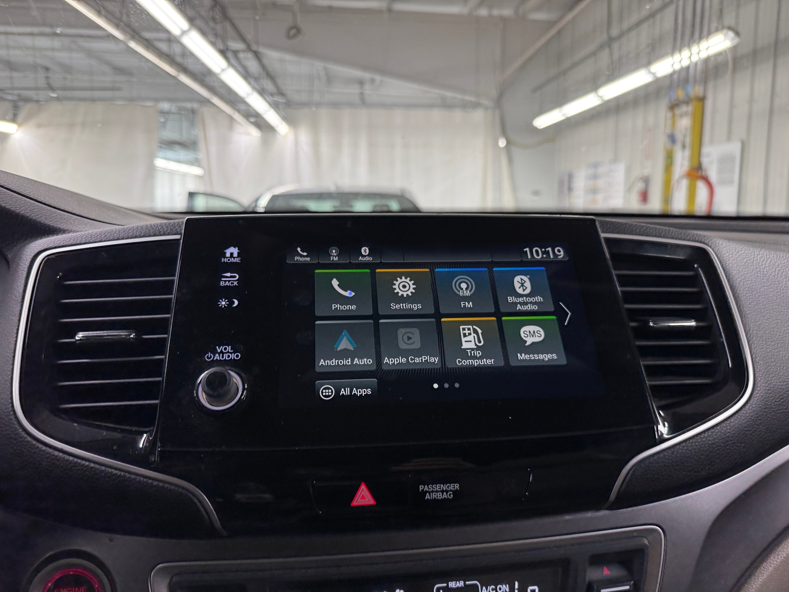 Thumbnail: 2019 Honda Pilot - 4