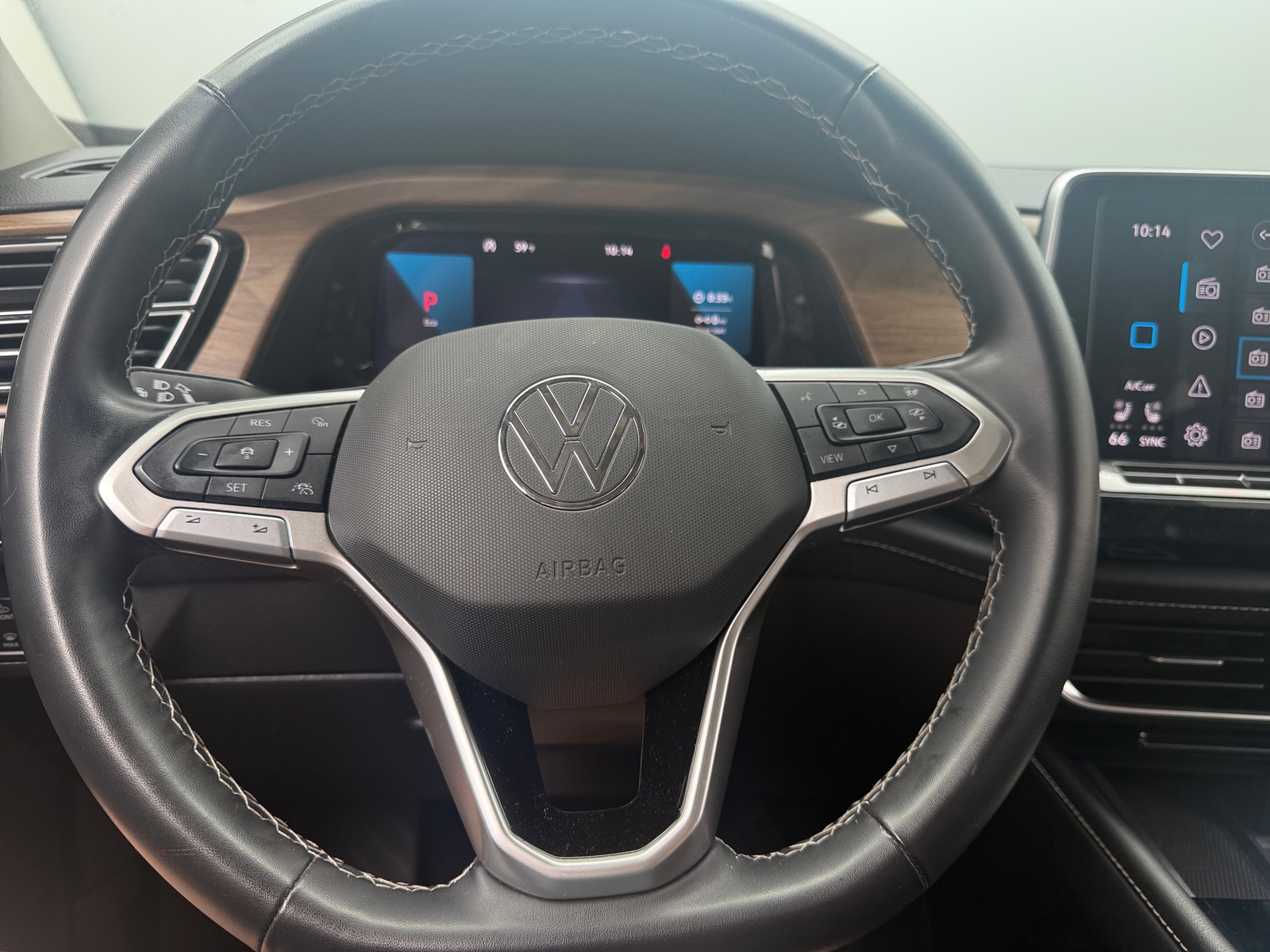 Thumbnail: 2024 Volkswagen Atlas - 4