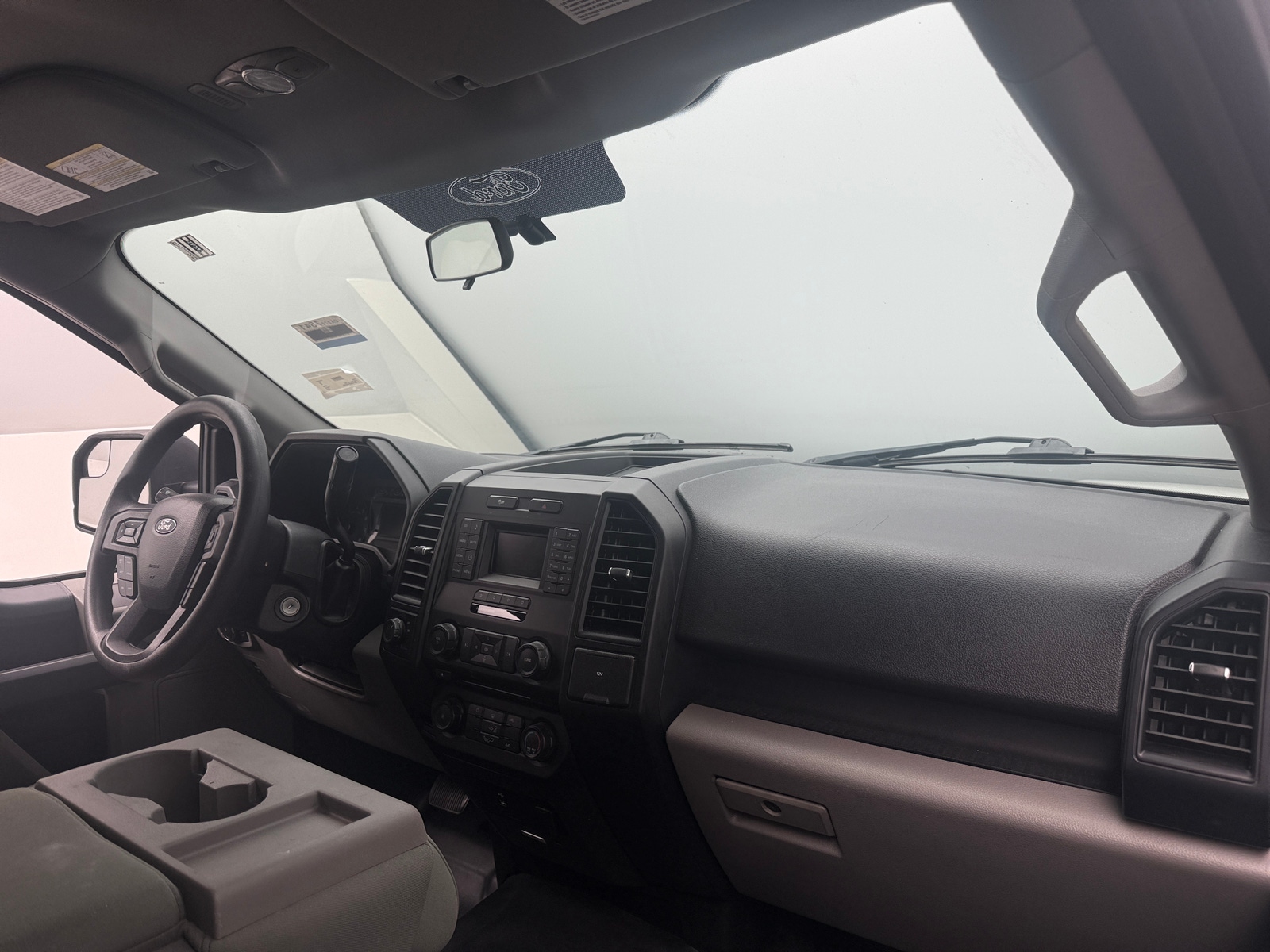 Thumbnail: 2016 Ford Econoline - 3