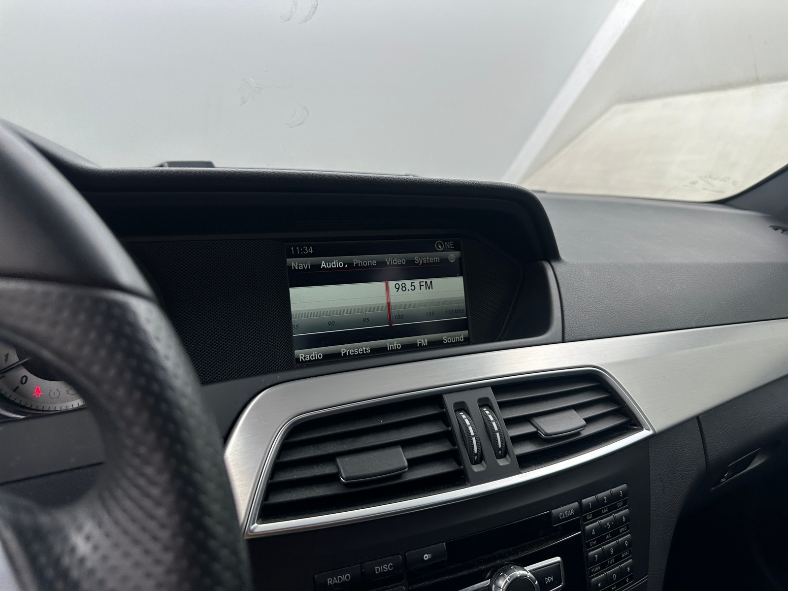 Thumbnail: 2014 Mercedes-Benz C-Class - 3
