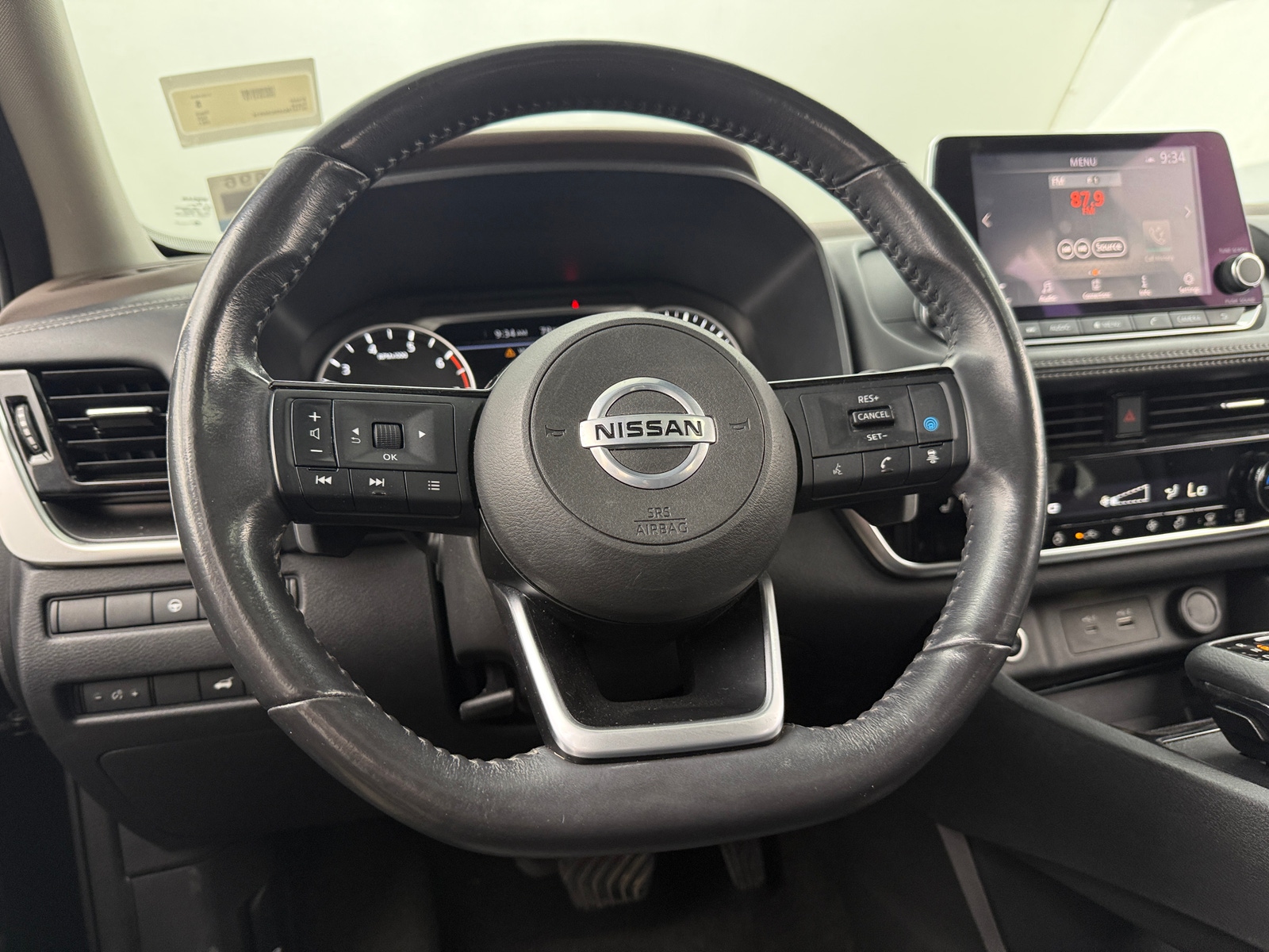 Thumbnail: 2021 Nissan Rogue - 4