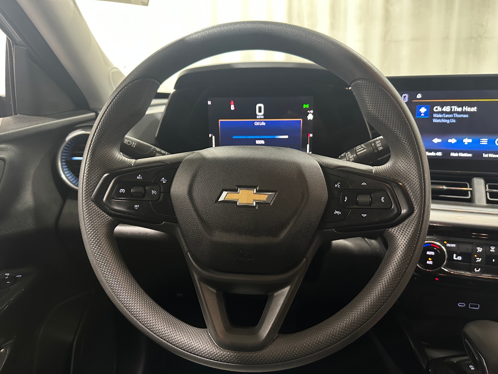 Thumbnail: 2025 Chevrolet Trax - 5