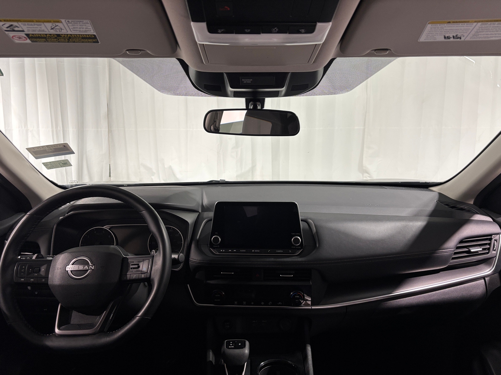 Thumbnail: 2025 Nissan Rogue - 3