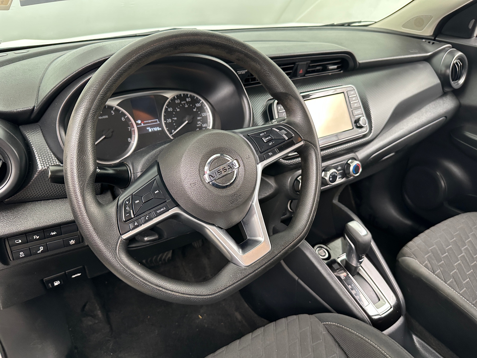 Thumbnail: 2021 Nissan Kicks - 5