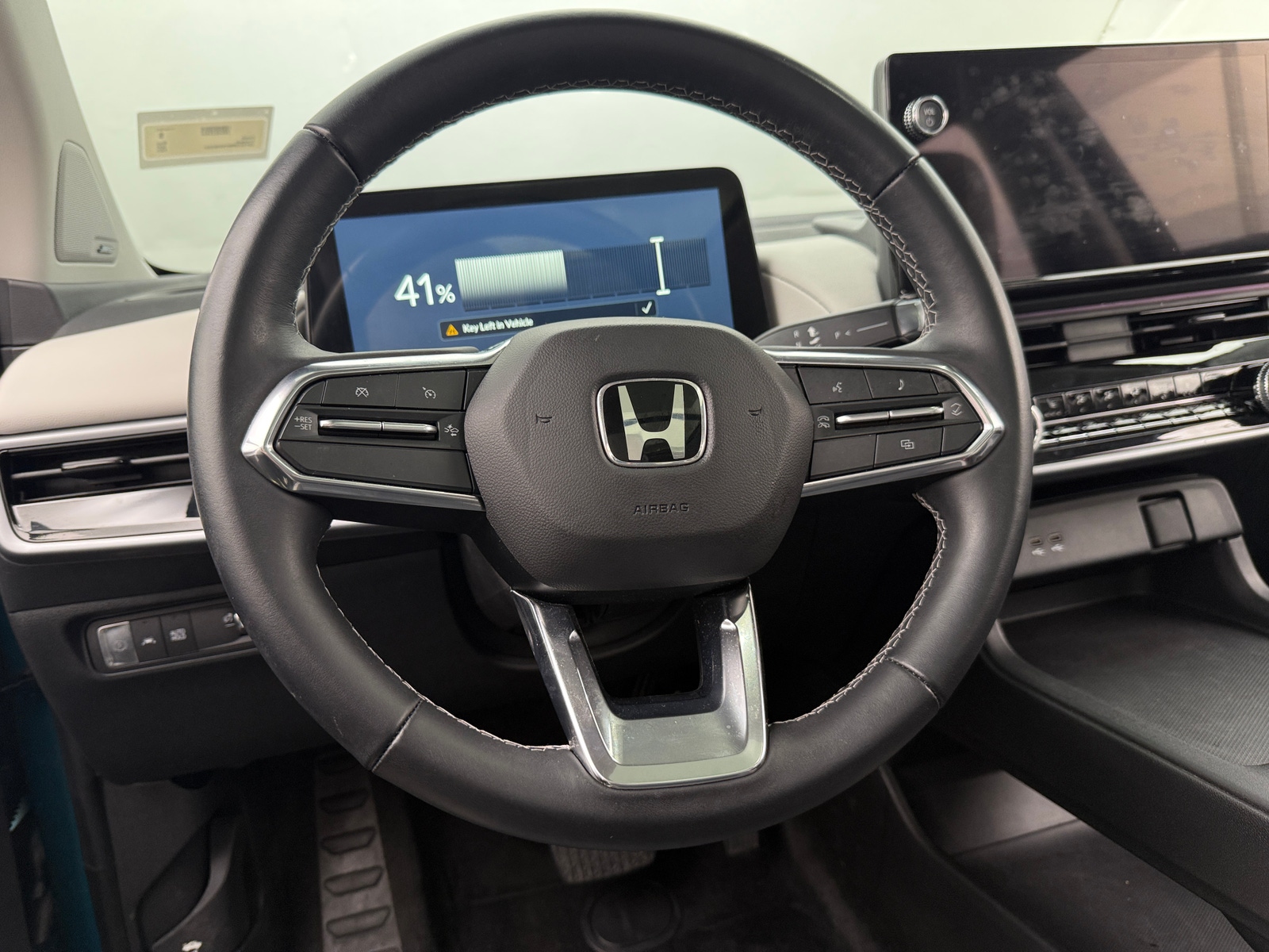 Thumbnail: 2025 Honda Prologue - 4