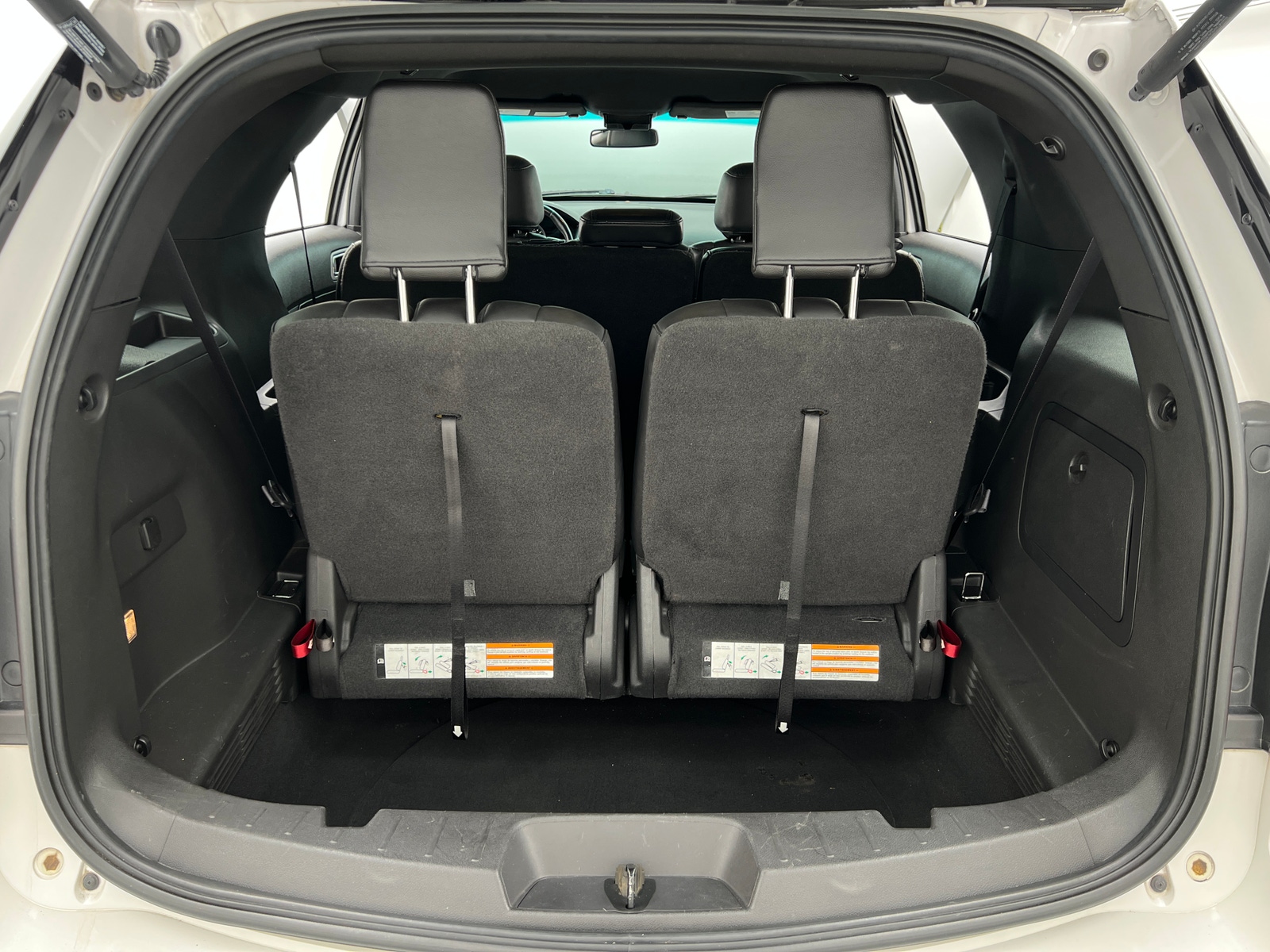 Thumbnail: 2014 Ford Explorer - 7