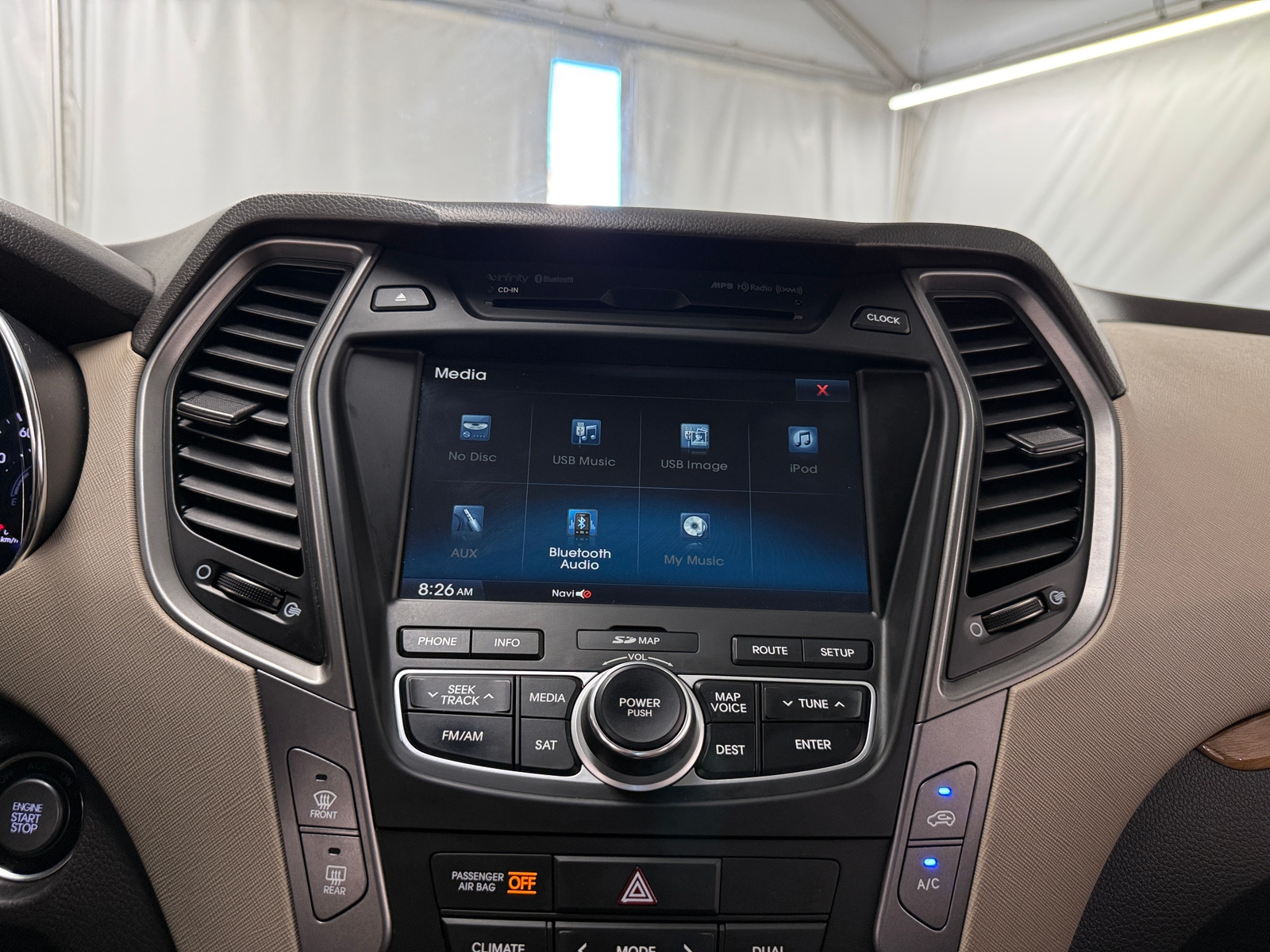 Thumbnail: 2014 Hyundai Santa Fe - 3