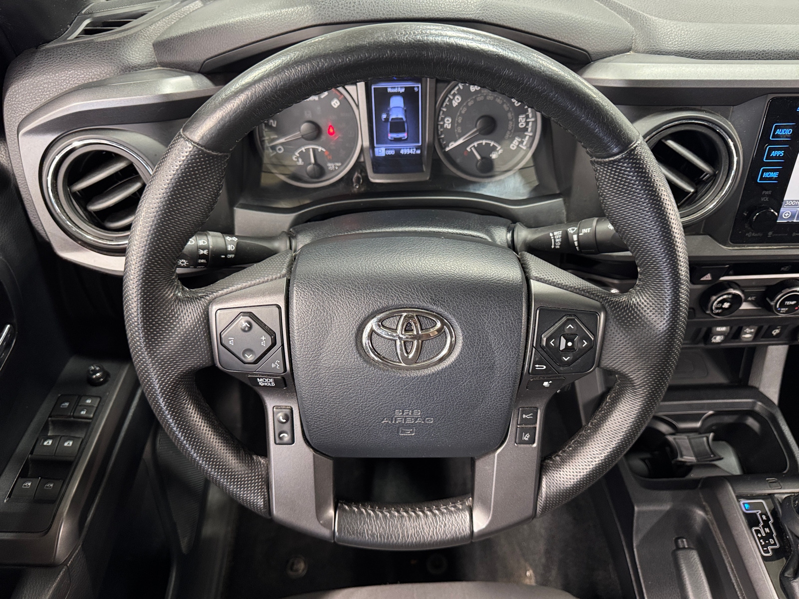 Thumbnail: 2018 Toyota Tacoma - 5