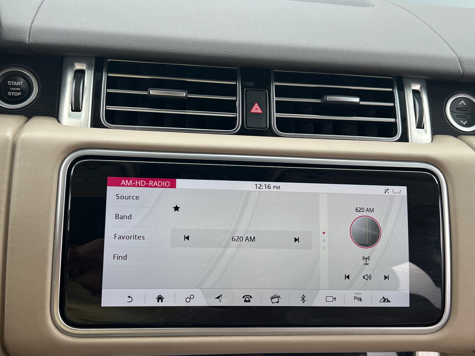 Thumbnail: 2019 Land Rover Range Rover - 3