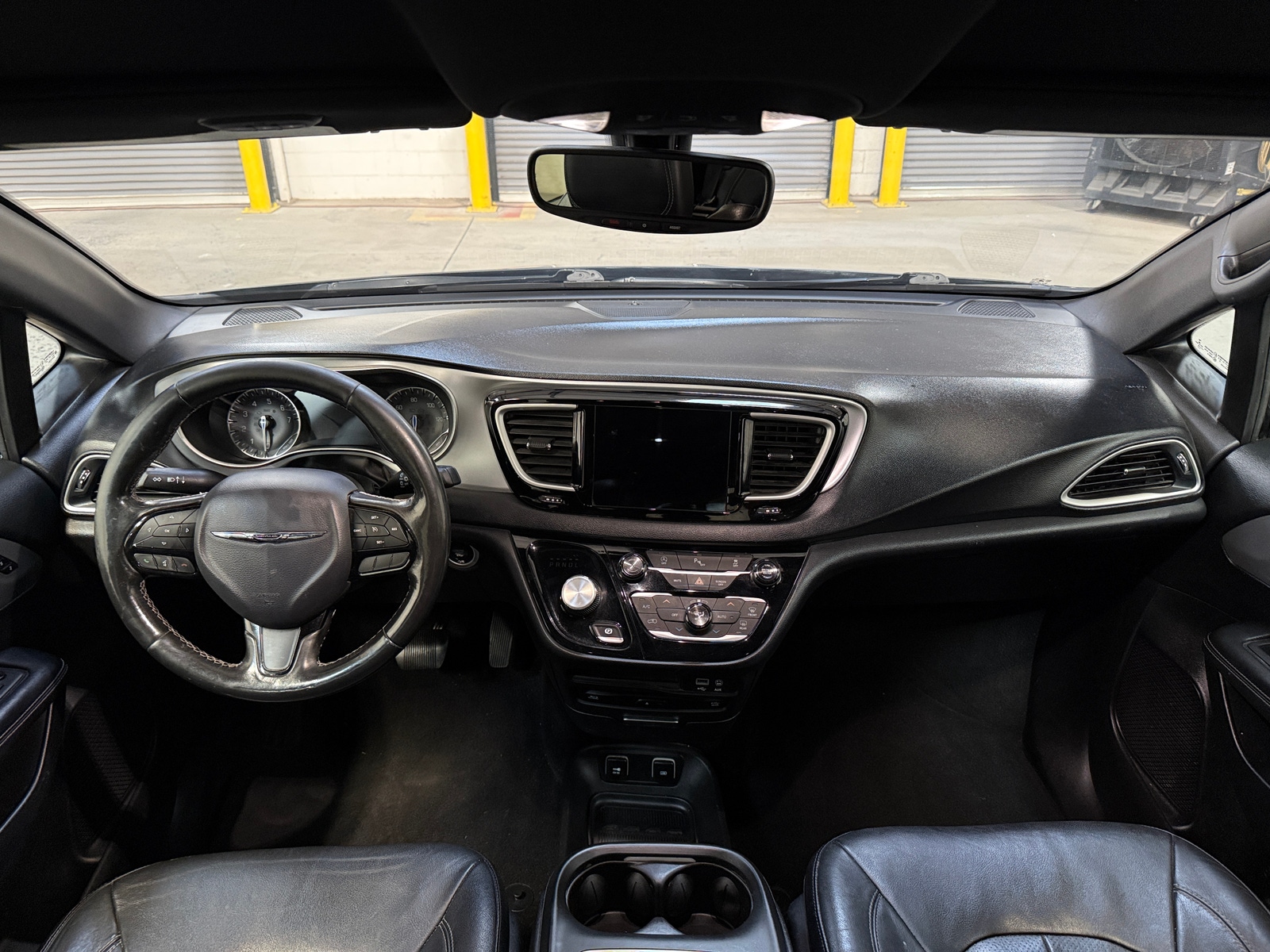 Thumbnail: 2020 Chrysler Pacifica - 2