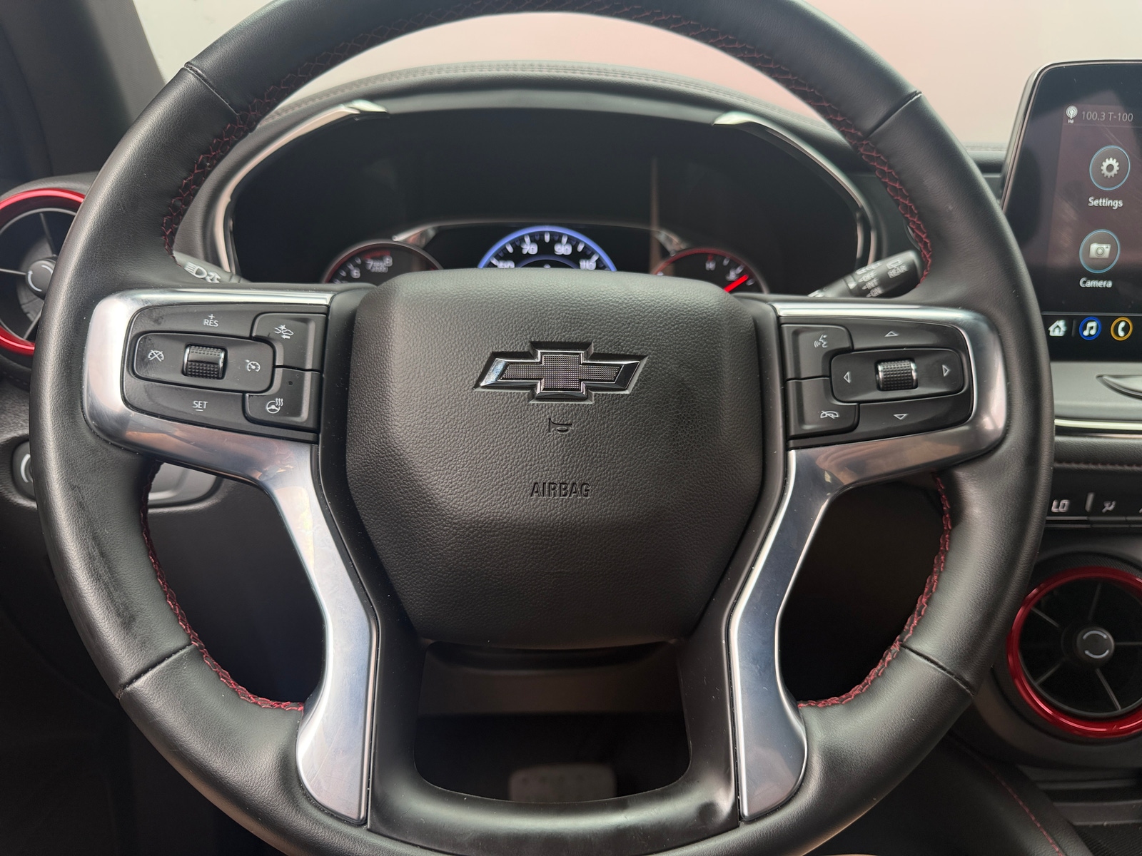 Thumbnail: 2023 Chevrolet Blazer - 4