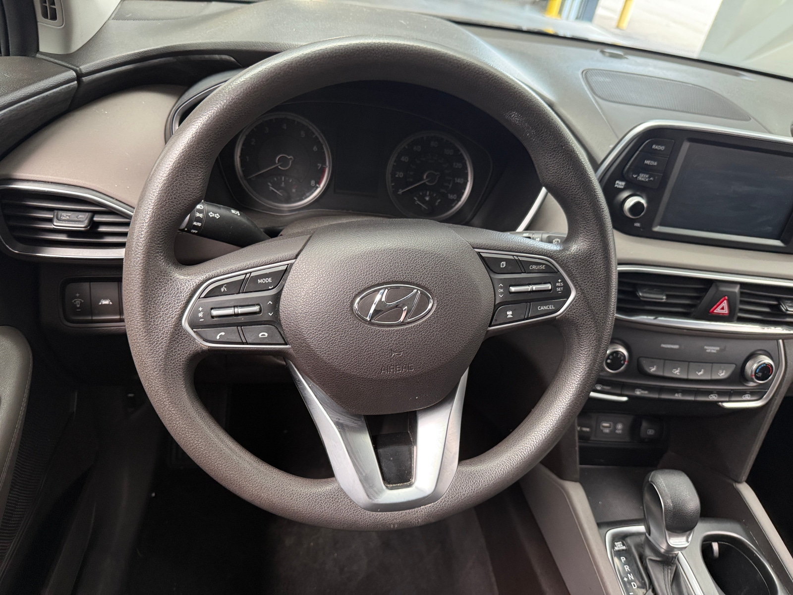 Thumbnail: 2020 Hyundai Santa Fe - 5