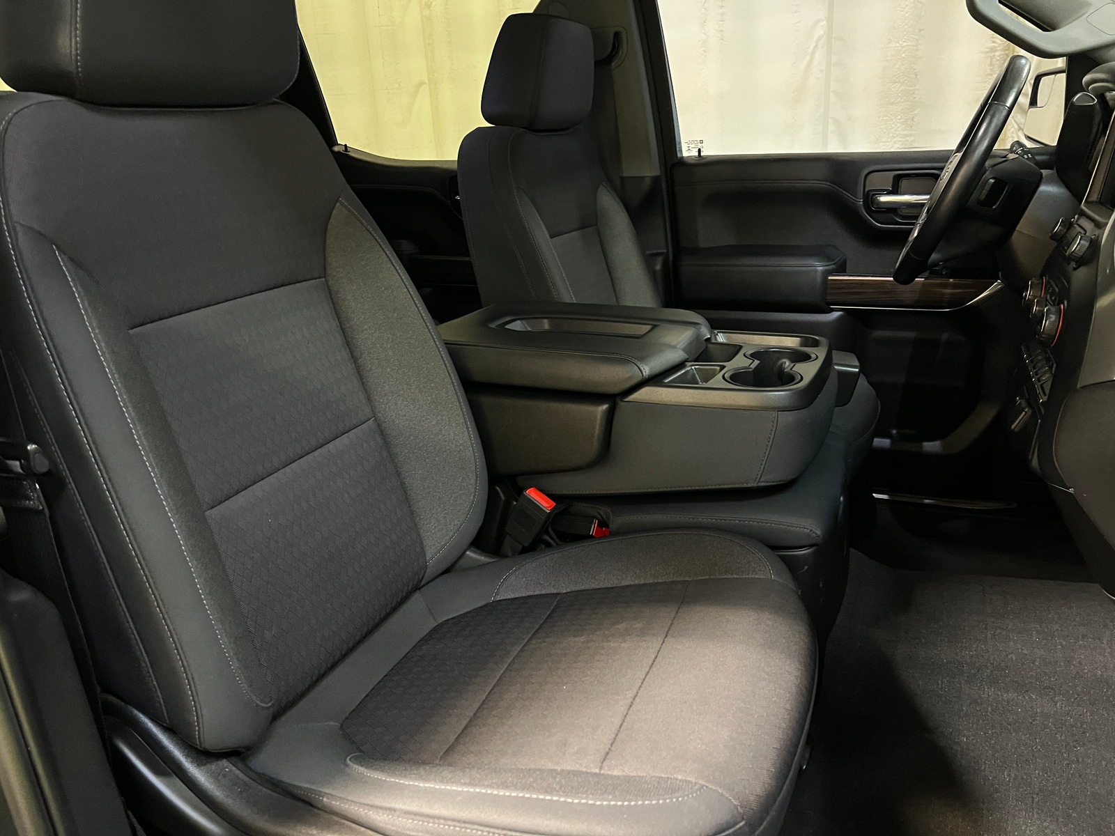 Thumbnail: 2019 Chevrolet Silverado 1500 - 2