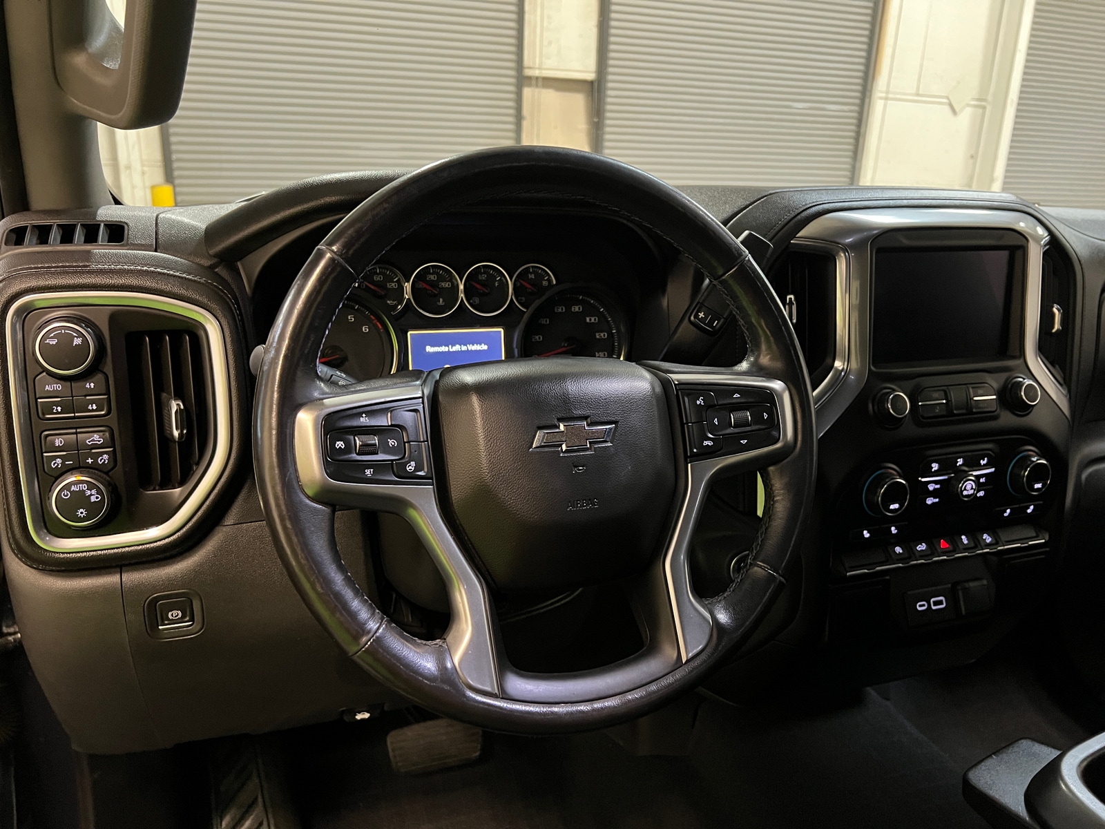 Thumbnail: 2019 Chevrolet Silverado 1500 - 5