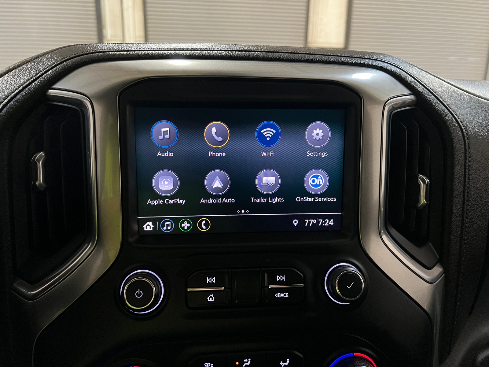 Thumbnail: 2019 Chevrolet Silverado 1500 - 4
