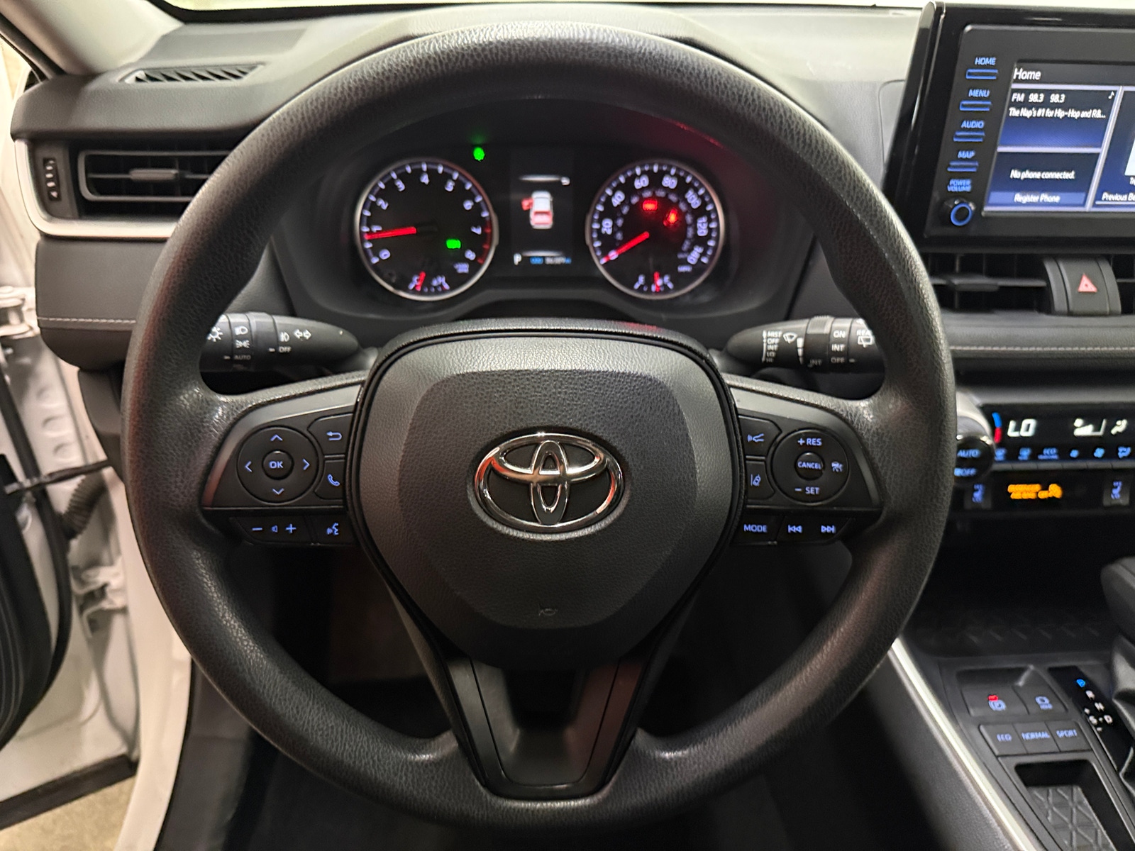Thumbnail: 2019 Toyota RAV4 - 5