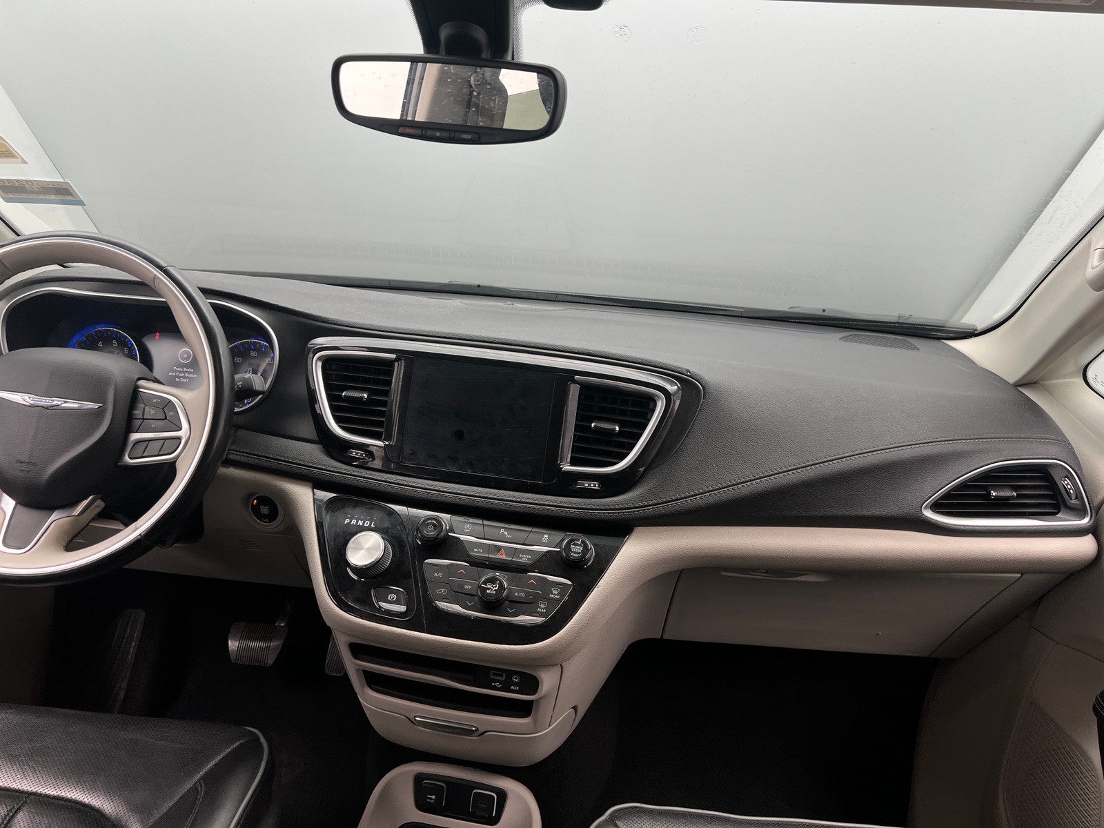 Thumbnail: 2020 Chrysler Pacifica - 2