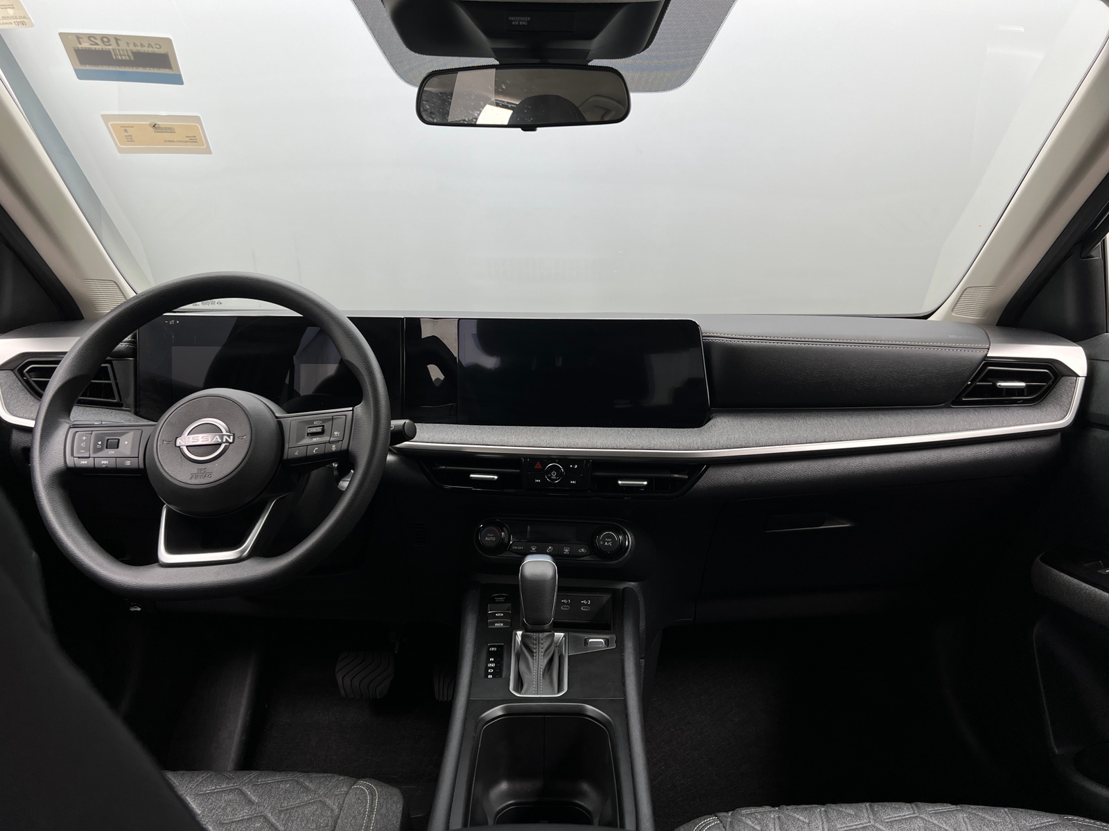 Thumbnail: 2026 Nissan Kicks - 3