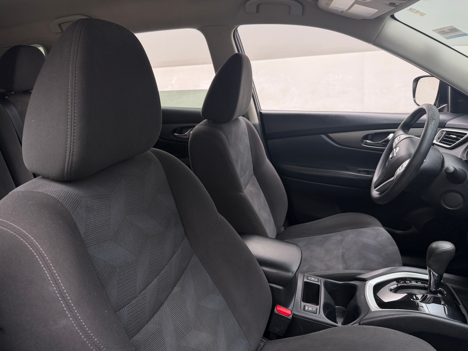 Thumbnail: 2016 Nissan Rogue - 2