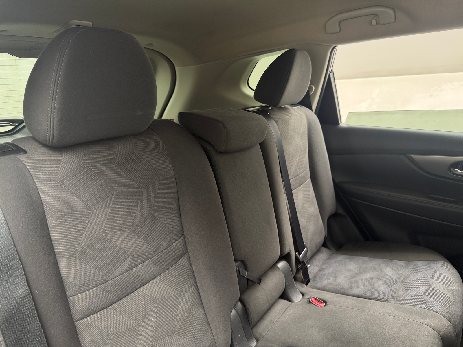 Thumbnail: 2016 Nissan Rogue - 6