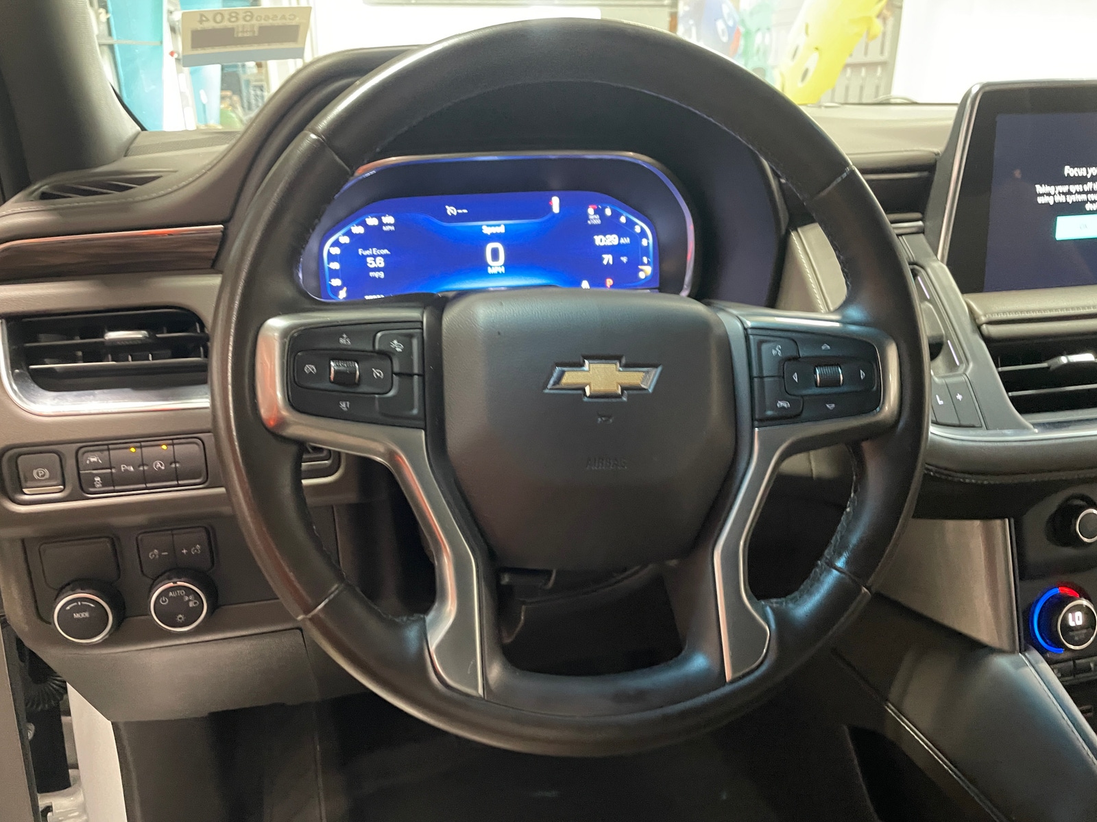 Thumbnail: 2023 Chevrolet Suburban - 4