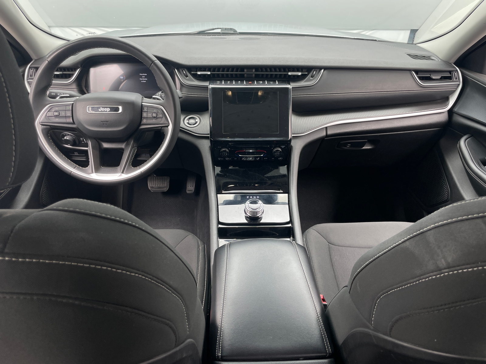 Thumbnail: 2023 Jeep Grand Cherokee L - 3