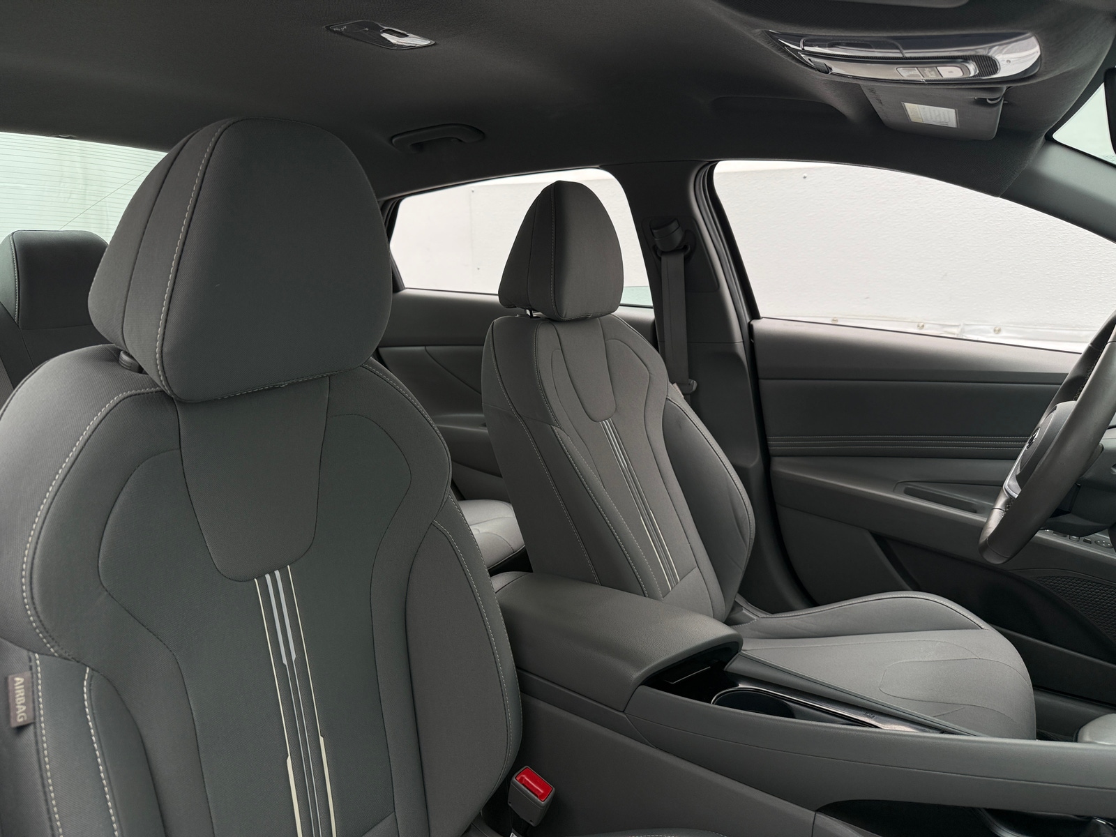 Thumbnail: 2023 Hyundai Elantra - 2