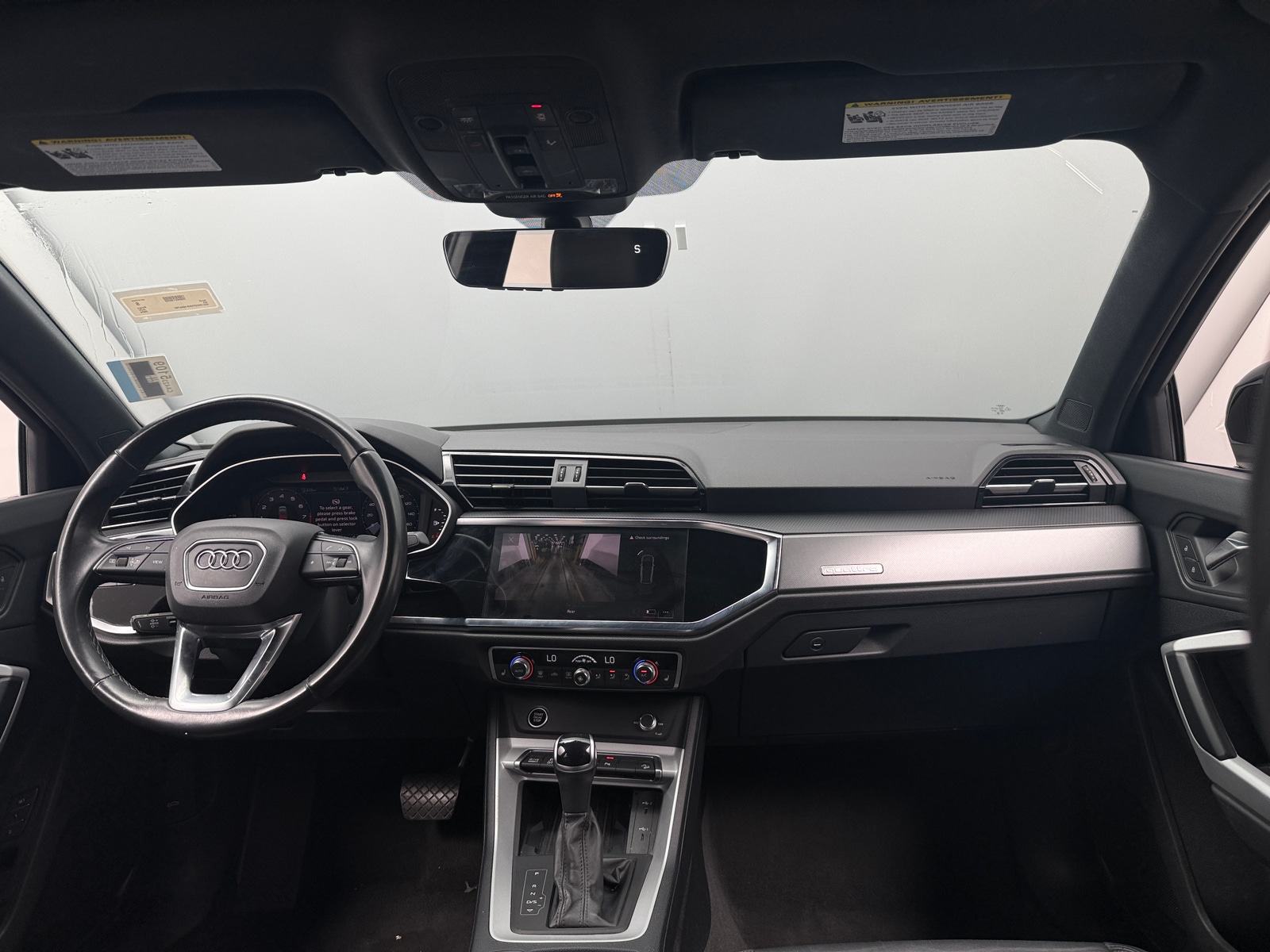 Thumbnail: 2024 Audi Q3 - 2